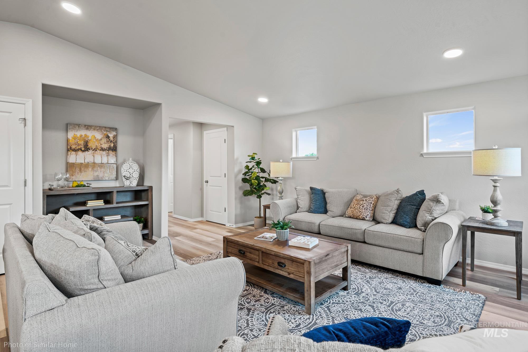 TBD SW Mendenhall St, Mountain Home, Idaho 83647, 3 Bedrooms, 2.5 Bathrooms, Residential For Sale, Price $324,990,MLS 98975761