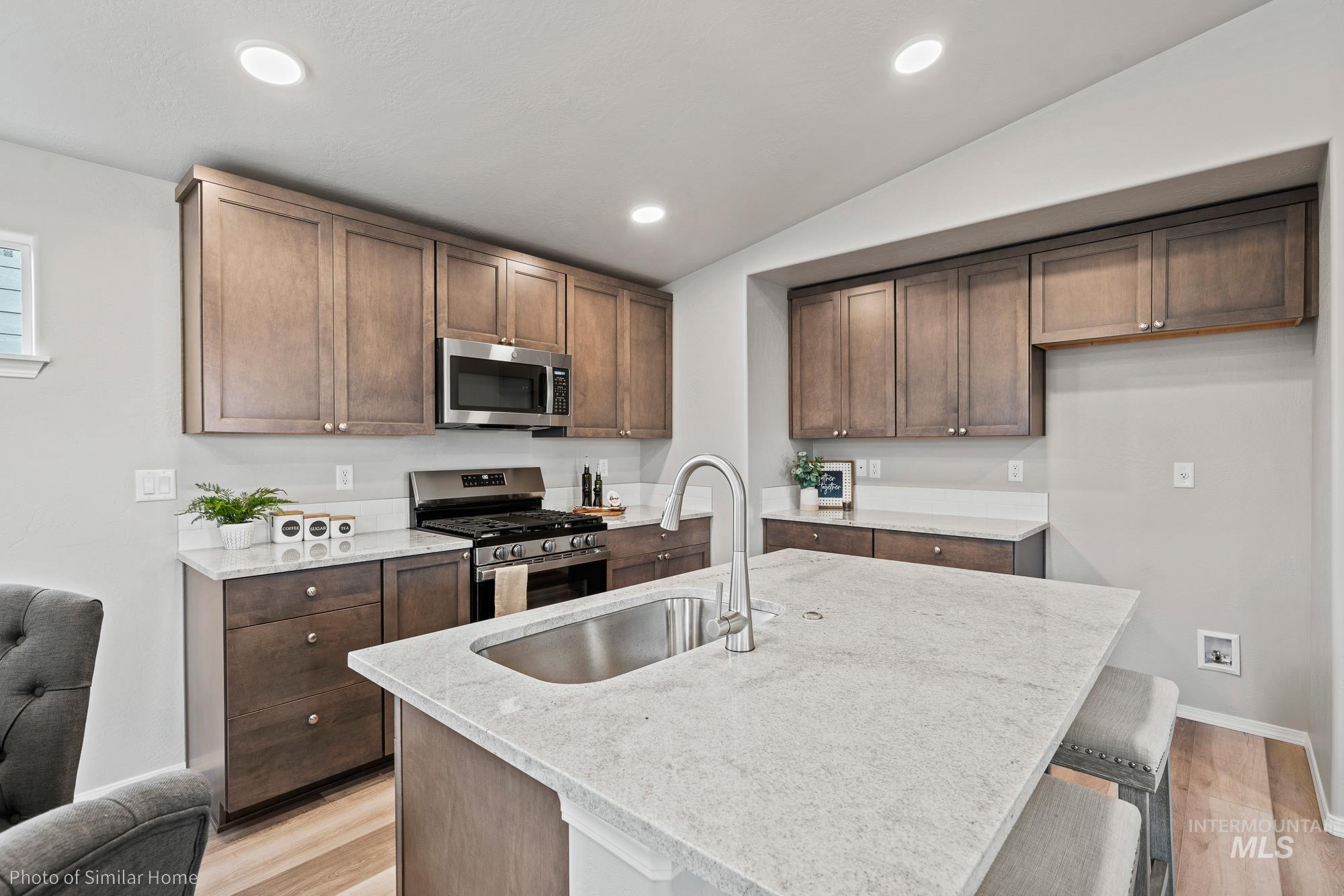 TBD SW Mendenhall St, Mountain Home, Idaho 83647, 3 Bedrooms, 2.5 Bathrooms, Residential For Sale, Price $324,990,MLS 98975761