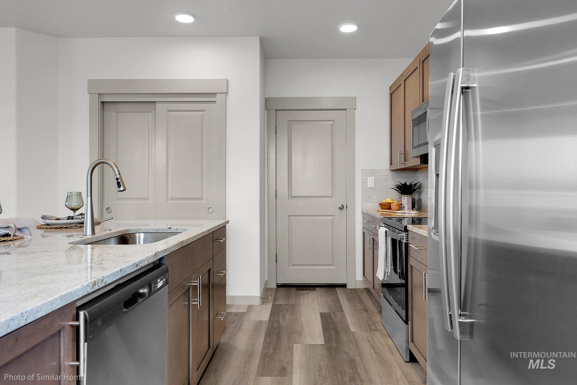 TBD SW Mendenhall St, Mountain Home, Idaho 83647, 3 Bedrooms, 2.5 Bathrooms, Residential For Sale, Price $359,990,MLS 98975762