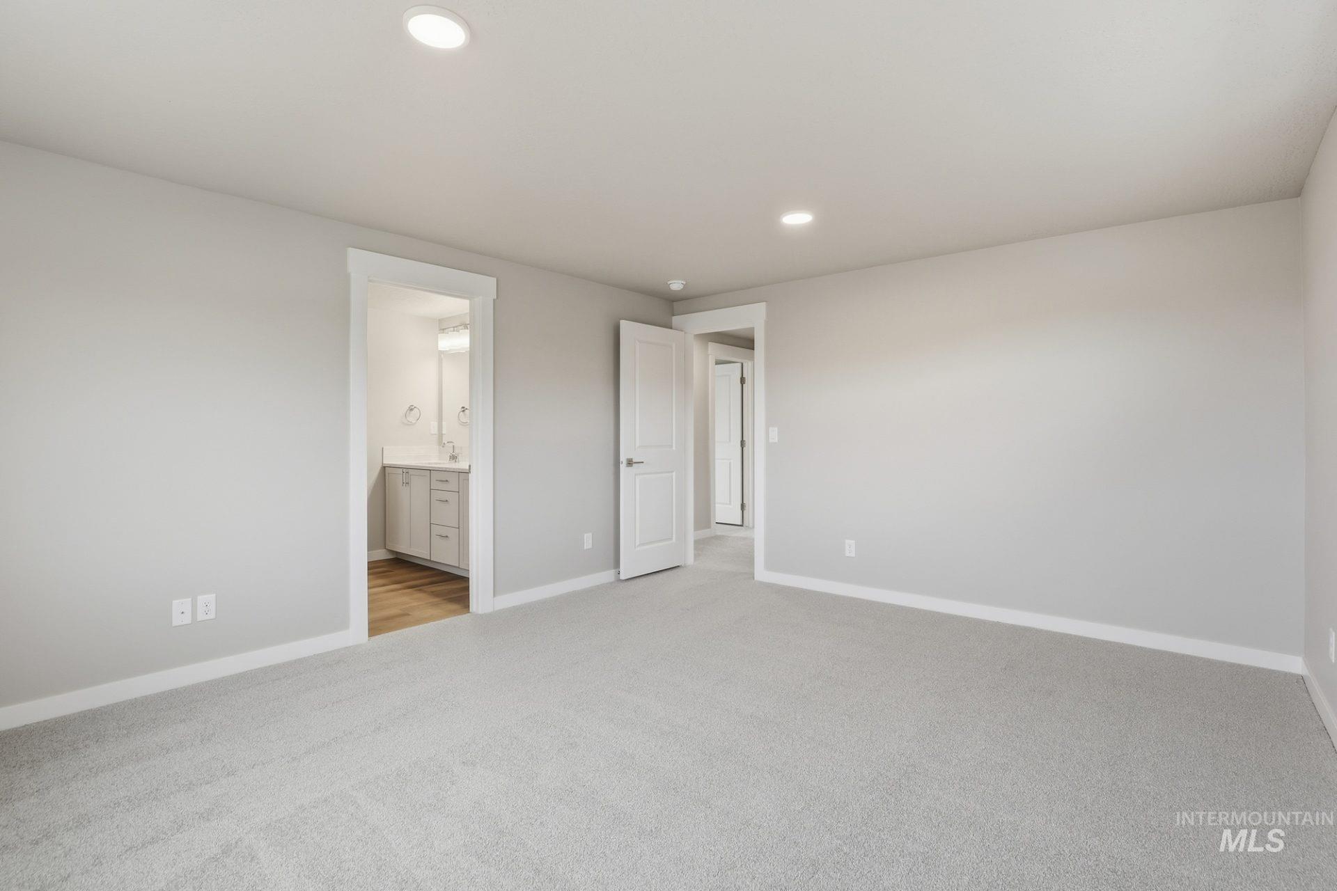 TBD SW Mendenhall St, Mountain Home, Idaho 83647, 3 Bedrooms, 2.5 Bathrooms, Residential For Sale, Price $355,990,MLS 98975762