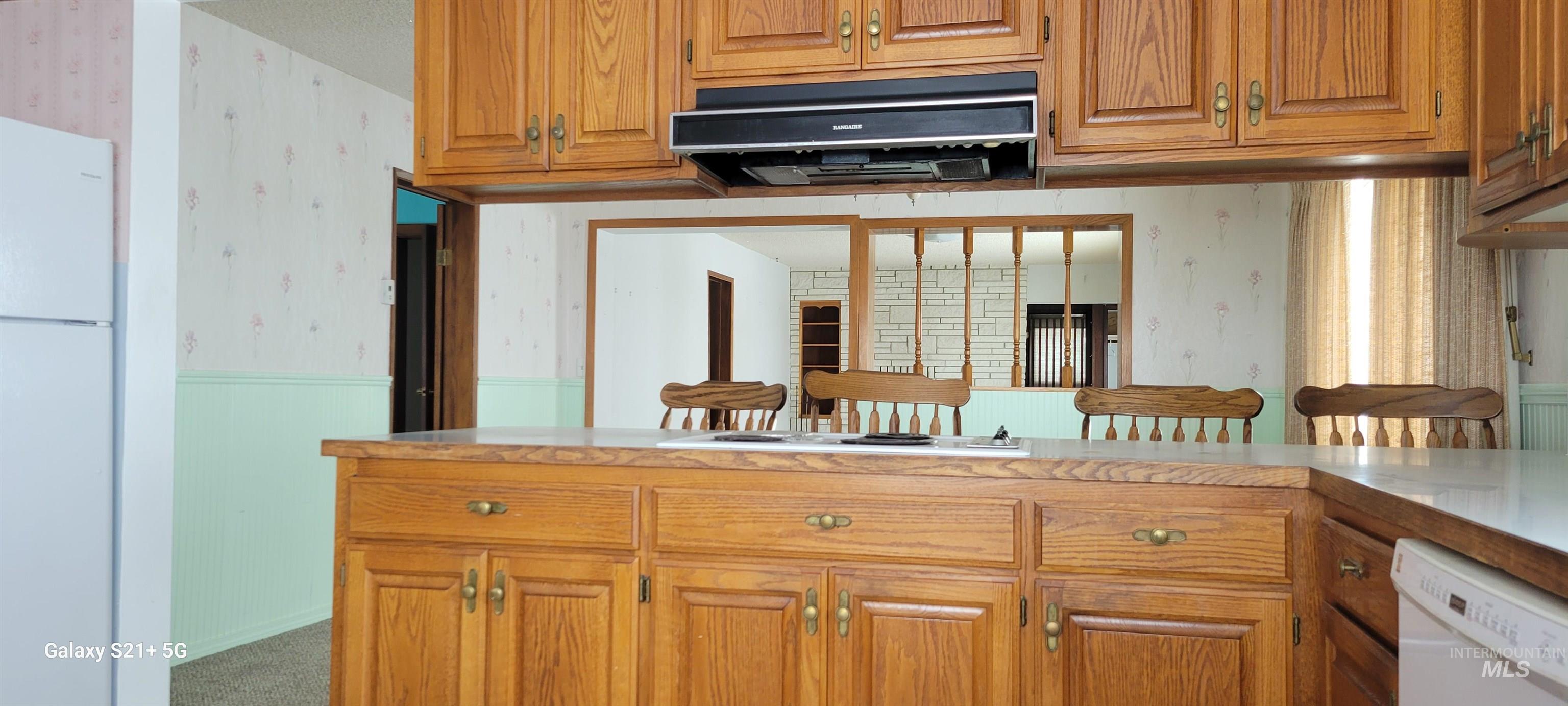 1044 Martinson Rd, Genesee, Idaho 83843, 3 Bedrooms, 4 Bathrooms, Residential For Sale, Price $595,000,MLS 98975763