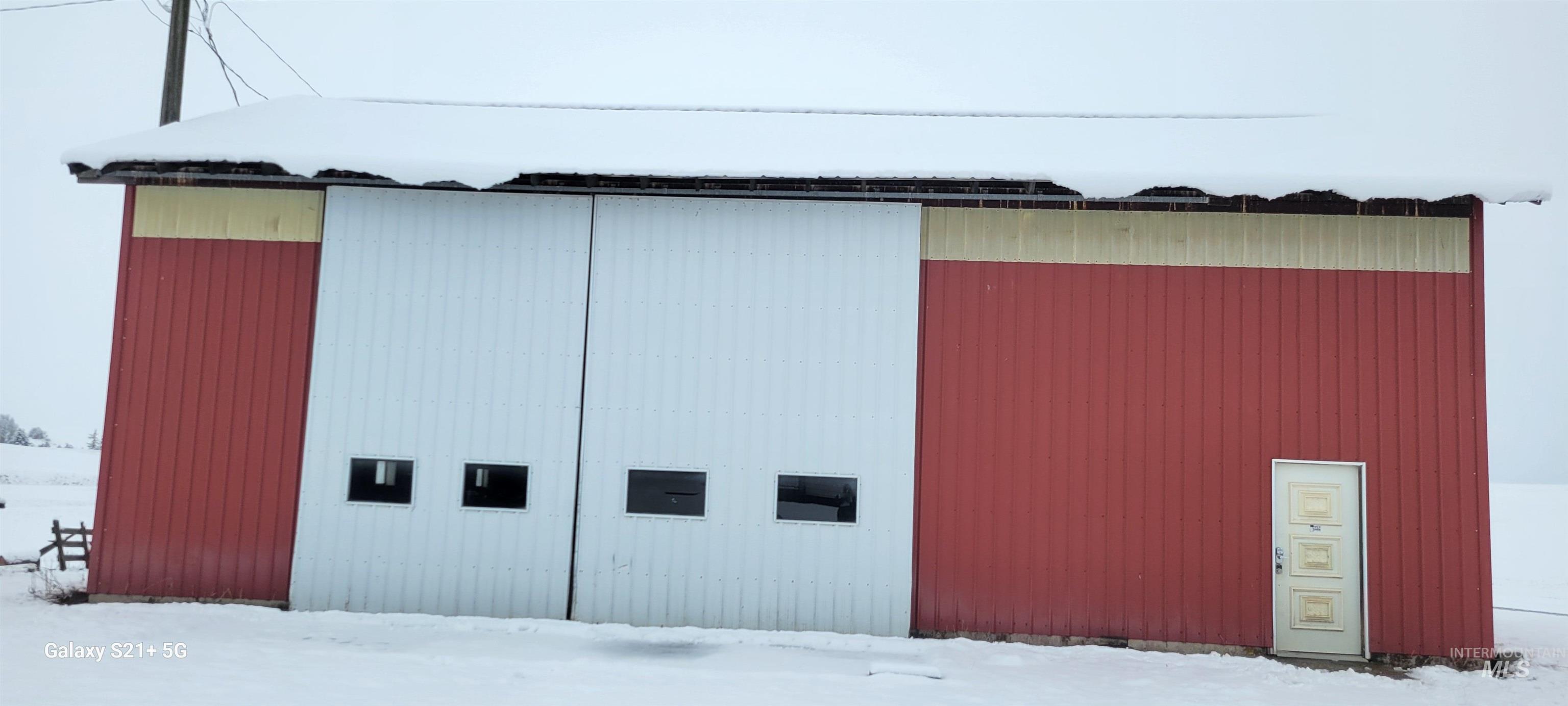 1044 Martinson Rd, Genesee, Idaho 83843, 3 Bedrooms, 4 Bathrooms, Residential For Sale, Price $595,000,MLS 98975763