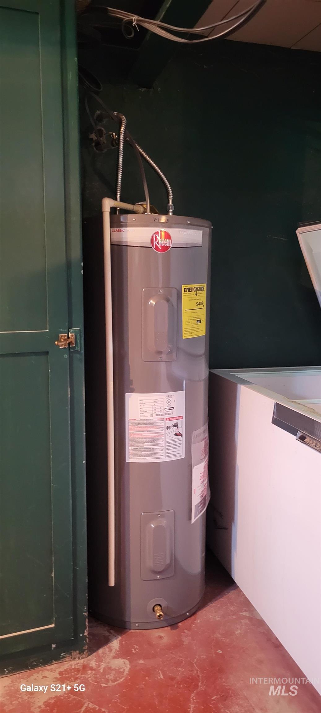 1044 Martinson Rd, Genesee, Idaho 83843, 3 Bedrooms, 4 Bathrooms, Residential For Sale, Price $595,000,MLS 98975763