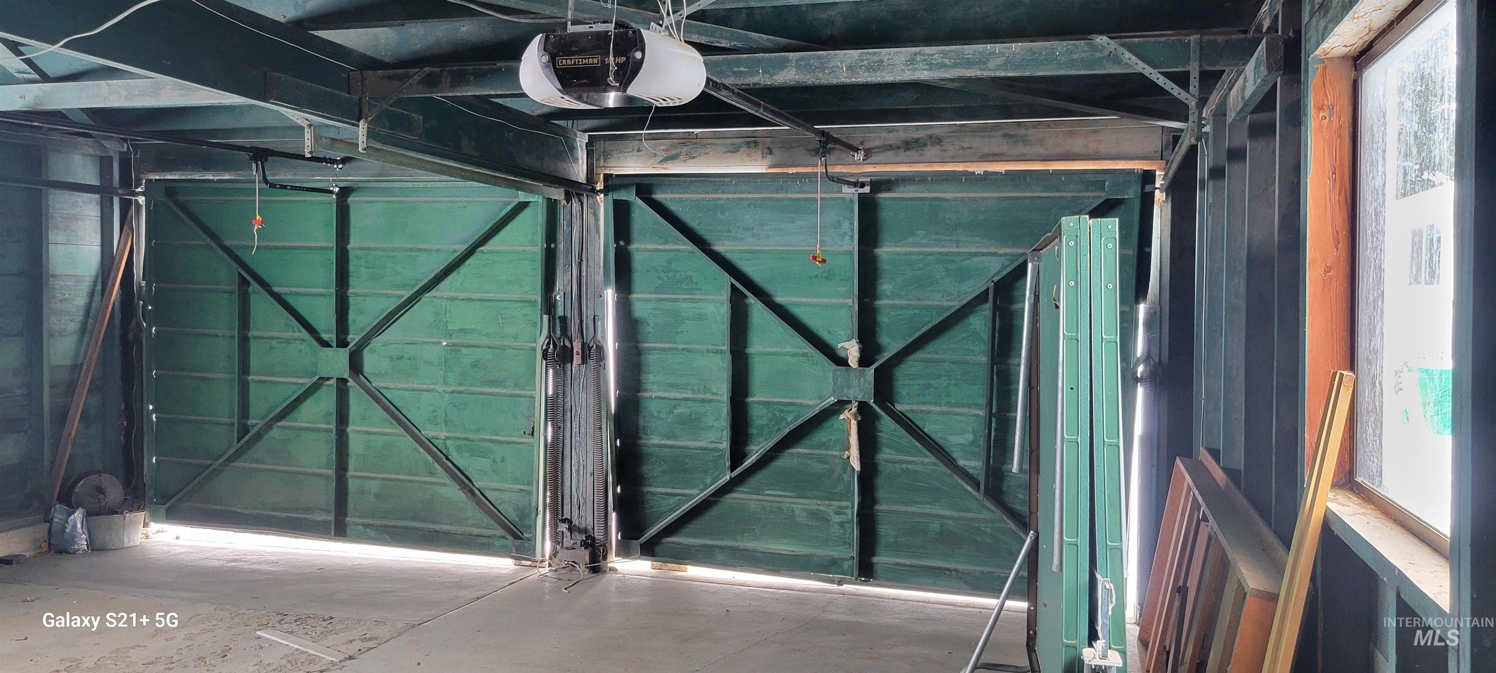 1044 Martinson Rd, Genesee, Idaho 83843, 3 Bedrooms, 4 Bathrooms, Residential For Sale, Price $595,000,MLS 98975763