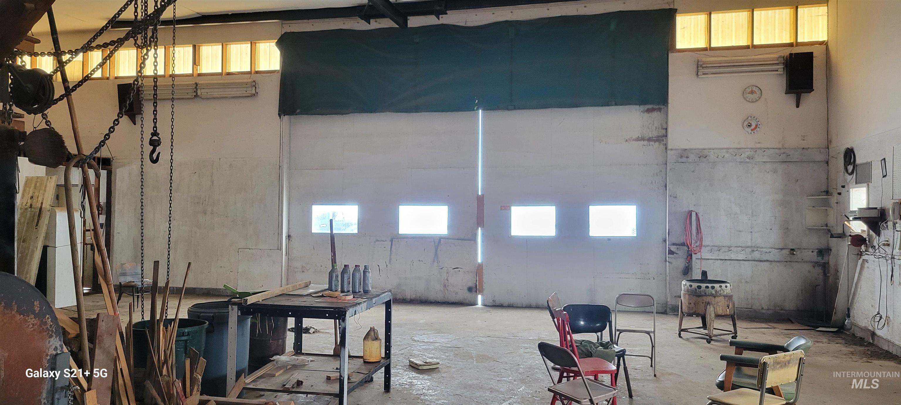 1044 Martinson Rd, Genesee, Idaho 83843, 3 Bedrooms, 4 Bathrooms, Residential For Sale, Price $595,000,MLS 98975763