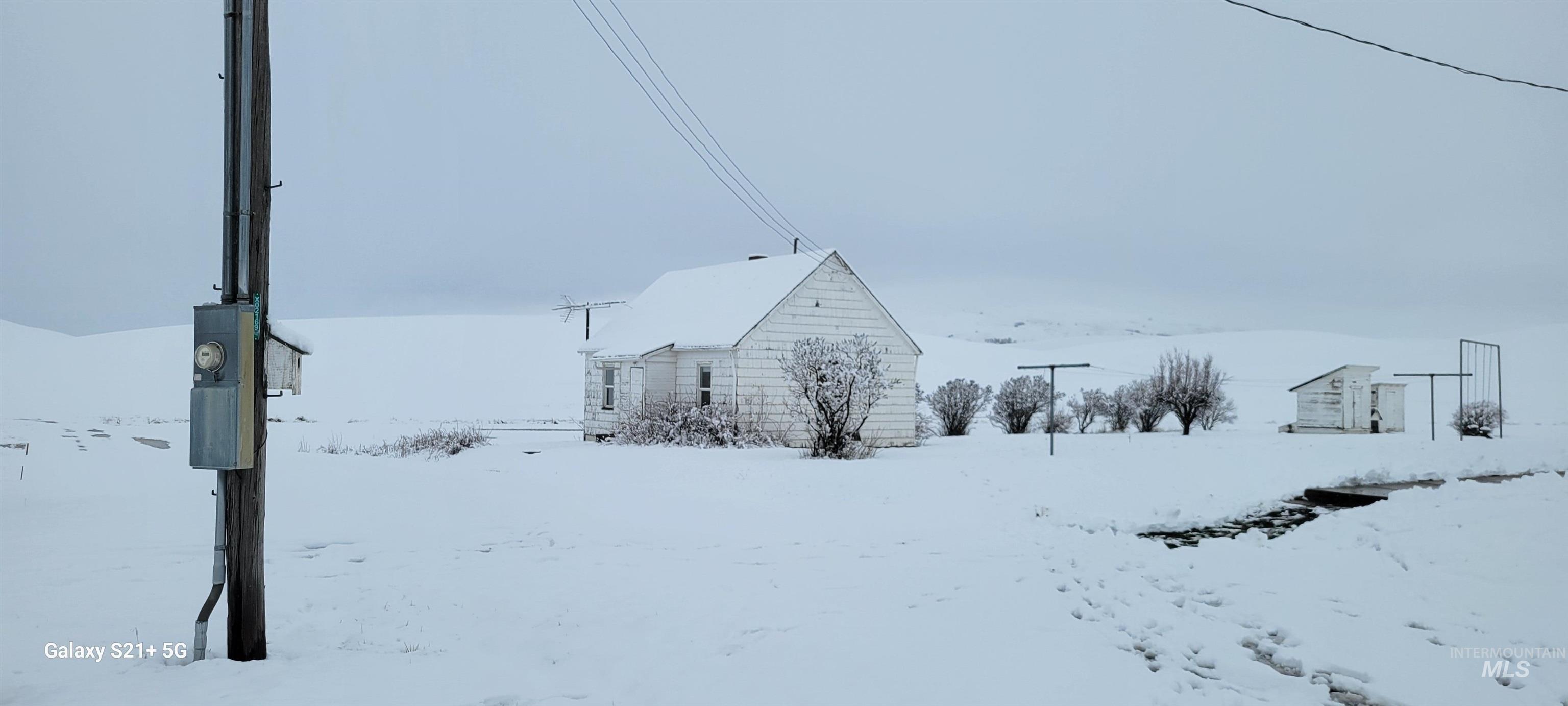 1044 Martinson Rd, Genesee, Idaho 83843, 3 Bedrooms, 4 Bathrooms, Residential For Sale, Price $595,000,MLS 98975763