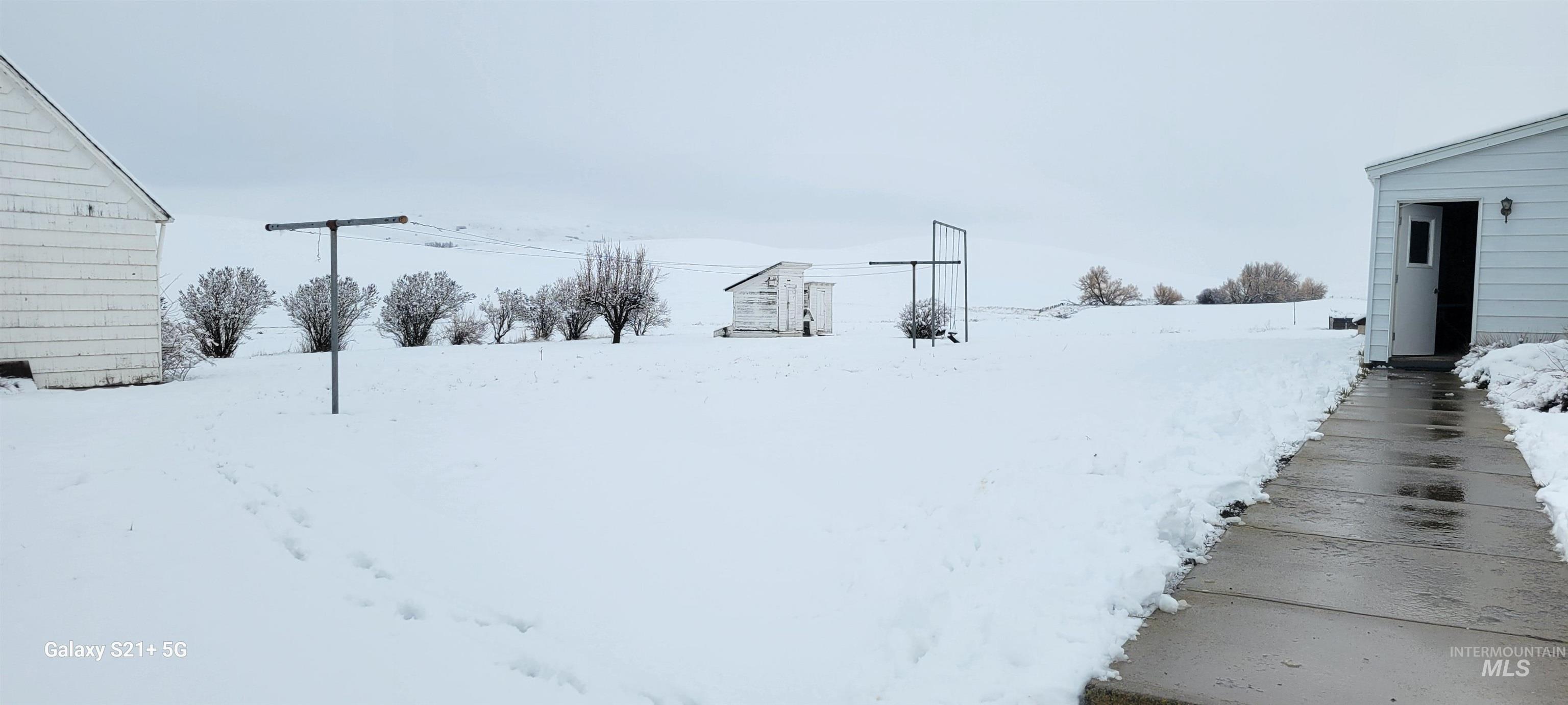 1044 Martinson Rd, Genesee, Idaho 83843, 3 Bedrooms, 4 Bathrooms, Residential For Sale, Price $595,000,MLS 98975763