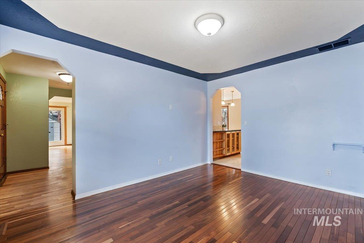 428 W Mayfair Ct, Boise, Idaho 83706, 4 Bedrooms, 2.5 Bathrooms, Residential For Sale, Price $674,500,MLS 98975764