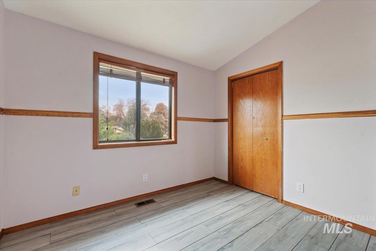 428 W Mayfair Ct, Boise, Idaho 83706, 4 Bedrooms, 2.5 Bathrooms, Residential For Sale, Price $649,900,MLS 98975764