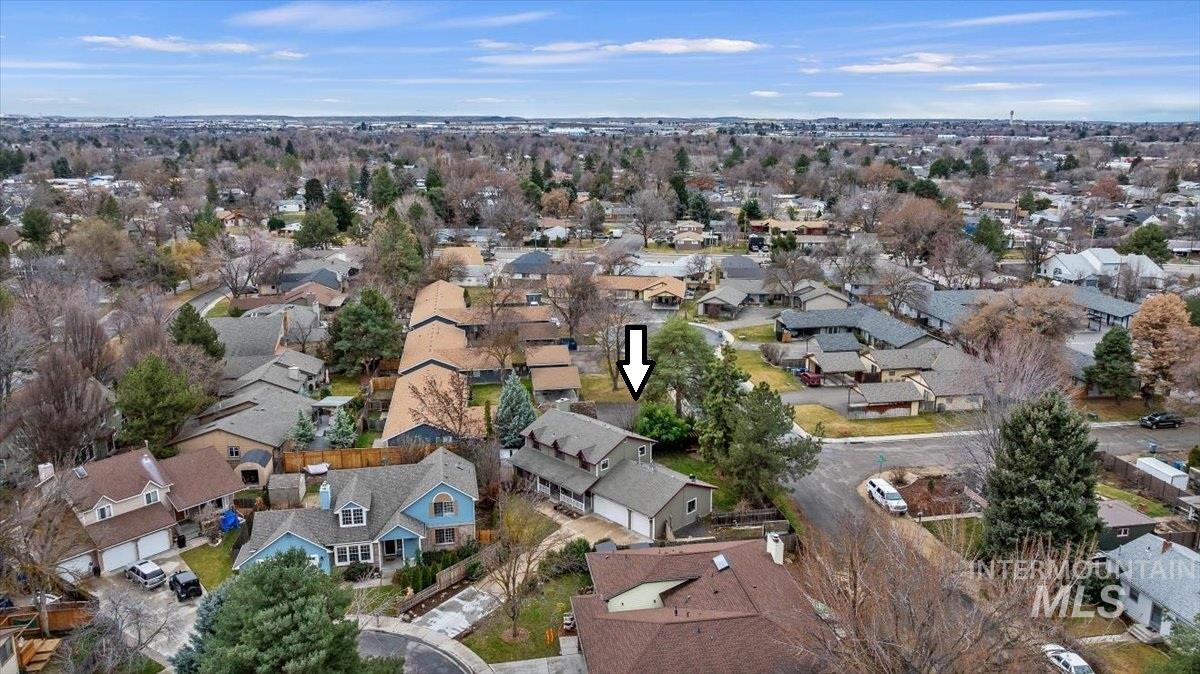 428 W Mayfair Ct, Boise, Idaho 83706, 4 Bedrooms, 2.5 Bathrooms, Residential For Sale, Price $674,500,MLS 98975764