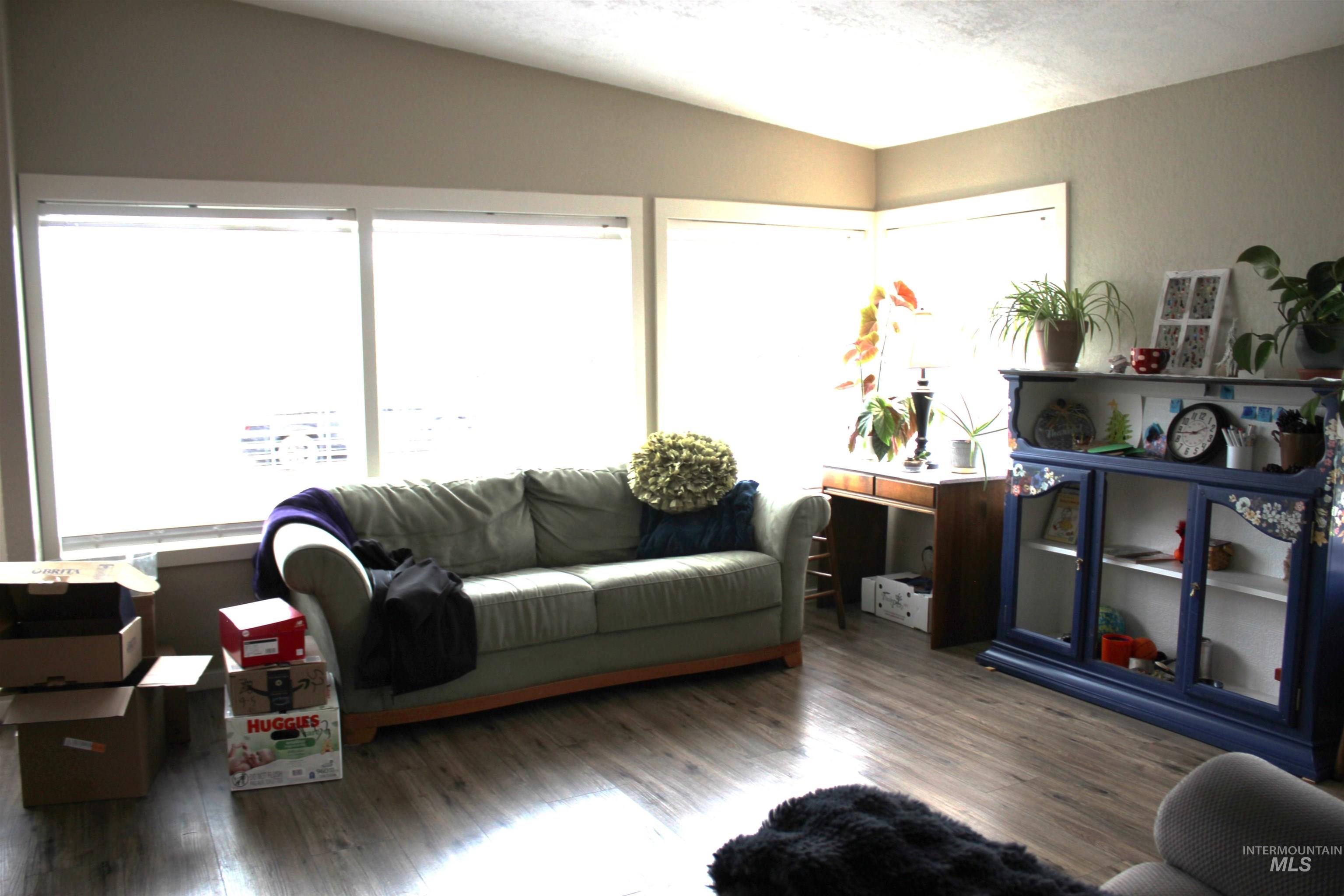 203 Foster Ave, CottonWood, Idaho 83522, 2 Bedrooms, 1 Bathroom, Residential For Sale, Price $217,000, 98975766