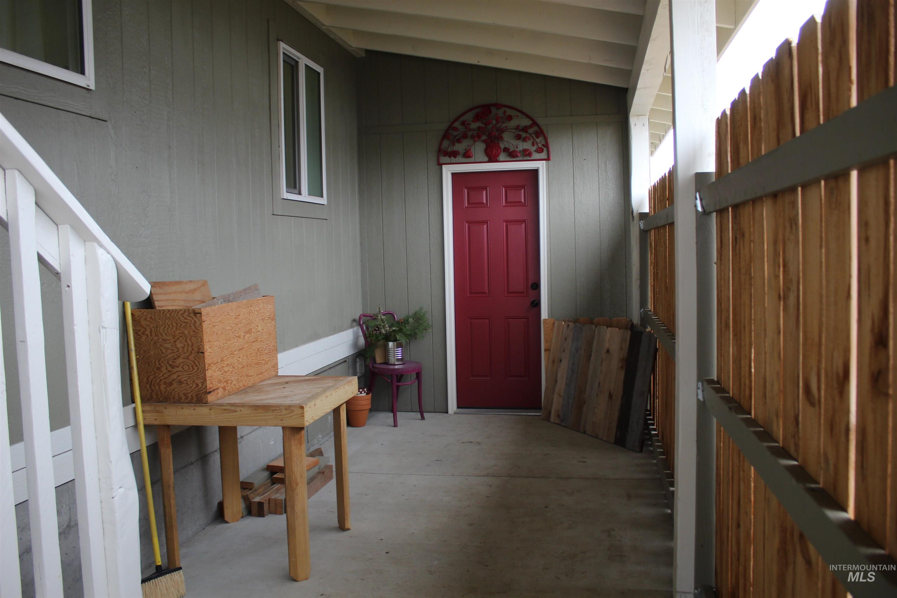 203 Foster Ave, CottonWood, Idaho 83522, 2 Bedrooms, 1 Bathroom, Residential For Sale, Price $217,000, 98975766