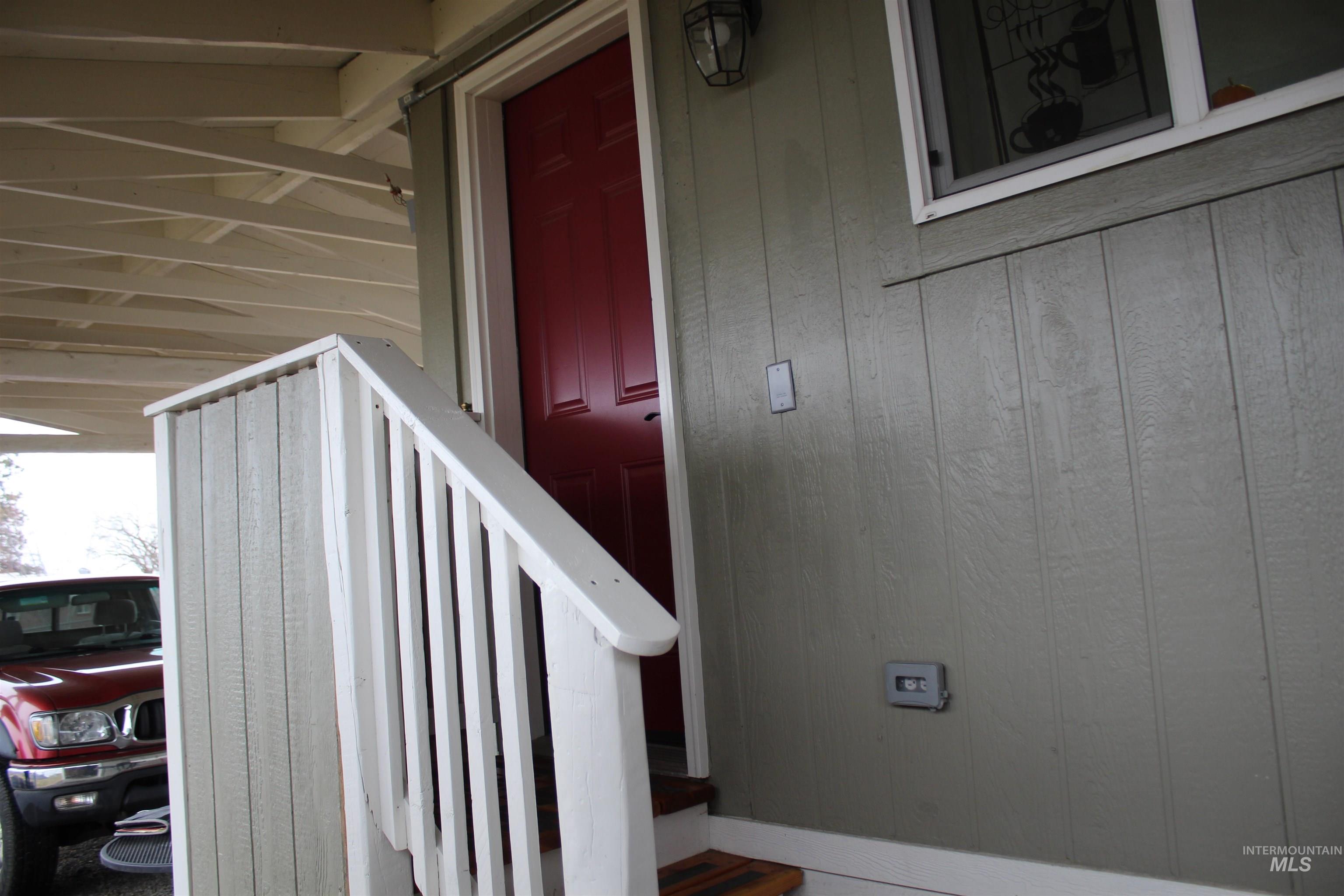 203 Foster Ave, CottonWood, Idaho 83522, 2 Bedrooms, 1 Bathroom, Residential For Sale, Price $217,000, 98975766