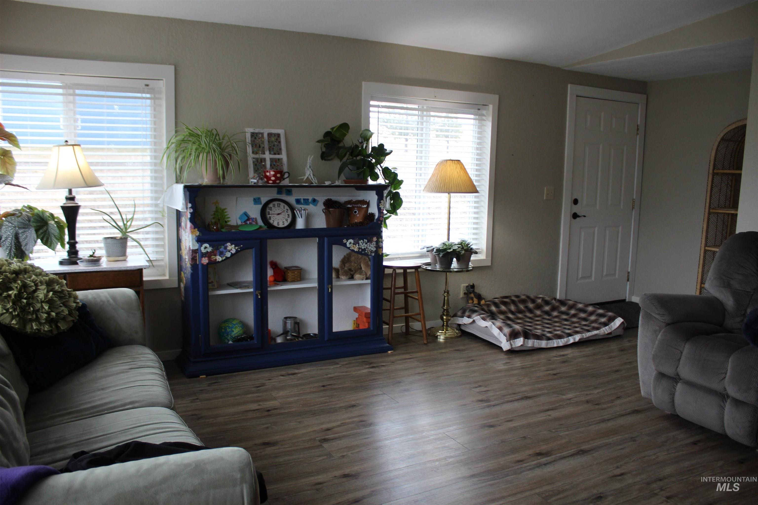 203 Foster Ave, CottonWood, Idaho 83522, 2 Bedrooms, 1 Bathroom, Residential For Sale, Price $217,000, 98975766