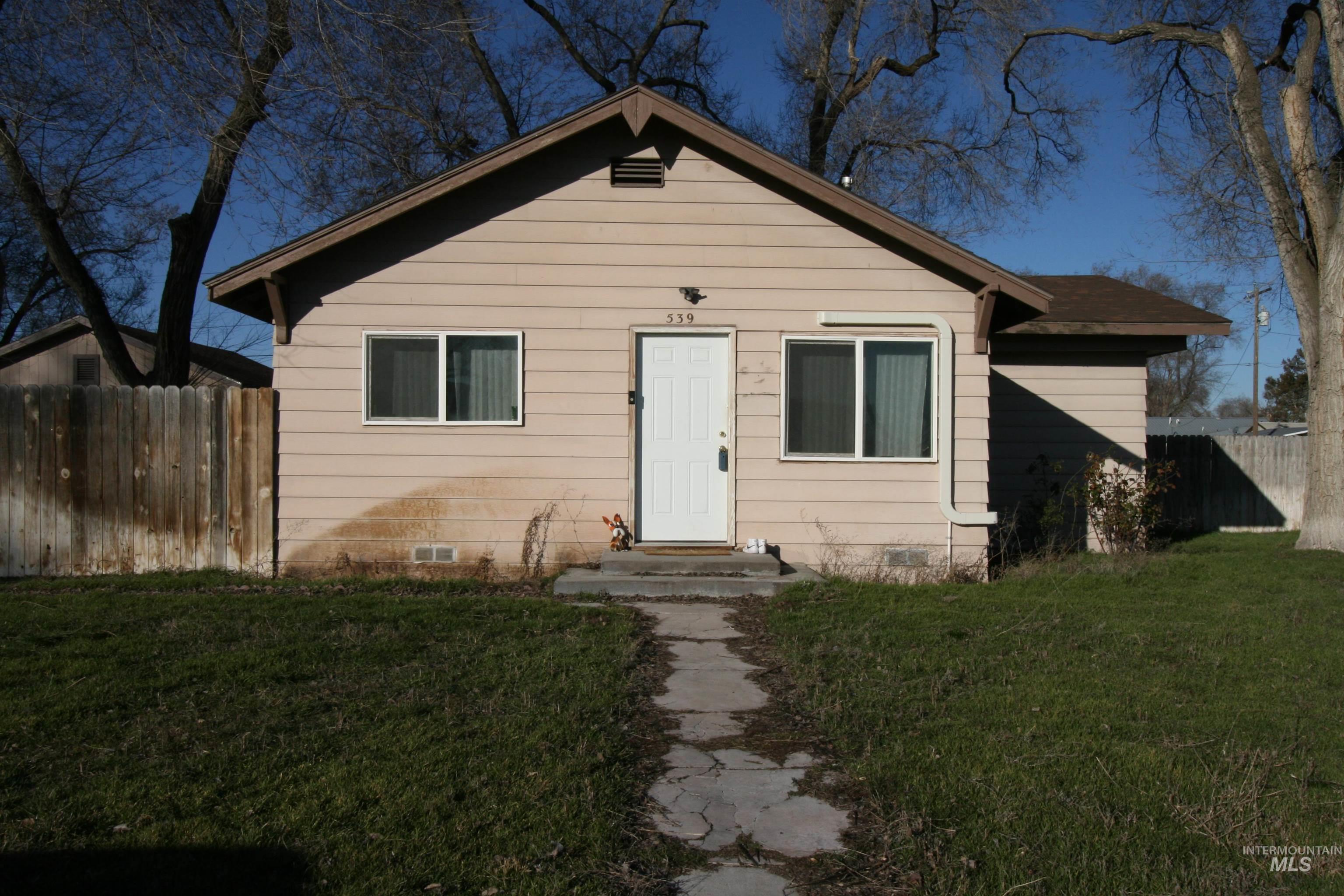 539 N 2nd St, Nyssa, Oregon 97913-3313, 2 Bedrooms, 1 Bathroom, Residential For Sale, Price $220,000,MLS 98975767