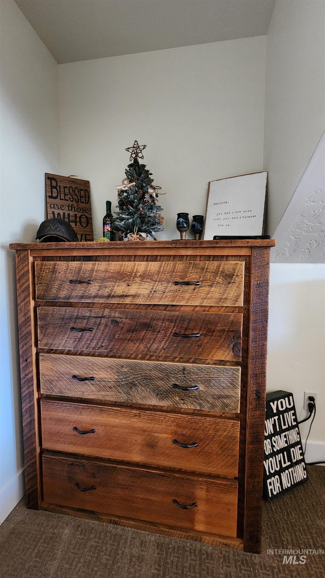 118 Broken Pine Ln, McCall, Idaho 83638, 3 Bedrooms, 3 Bathrooms, Residential For Sale, Price $550,000,MLS 98975768