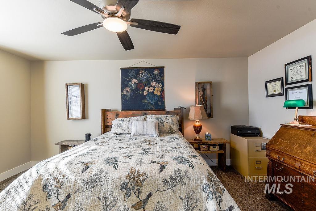 425 Southview, Moscow, Idaho 83843, 5 Bedrooms, 3 Bathrooms, Residential For Sale, Price $719,000,MLS 98975769