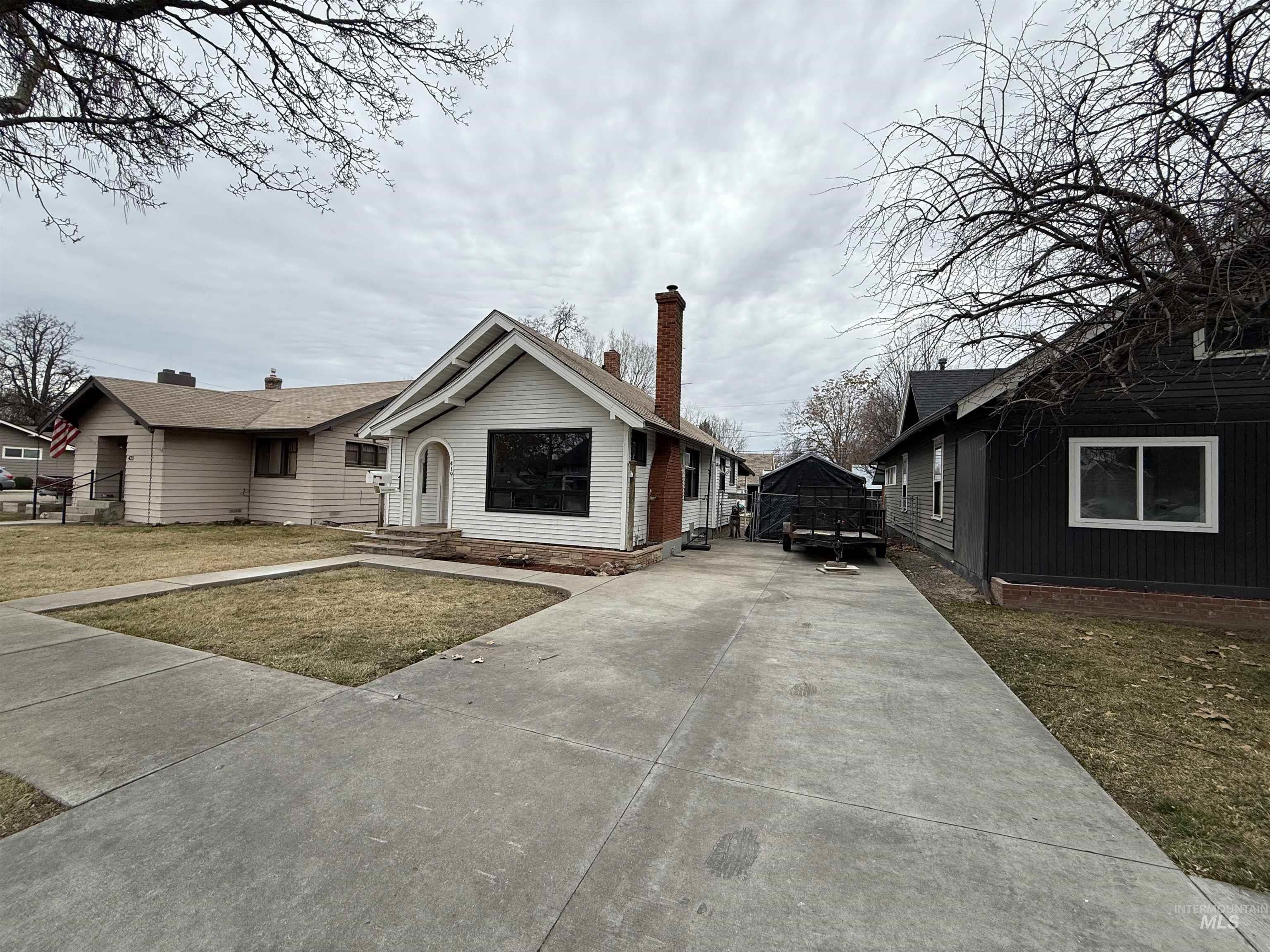 419 6th Ave S, Nampa, Idaho 83651, 2 Bedrooms, 2 Bathrooms, Residential For Sale, Price $329,900,MLS 98975770
