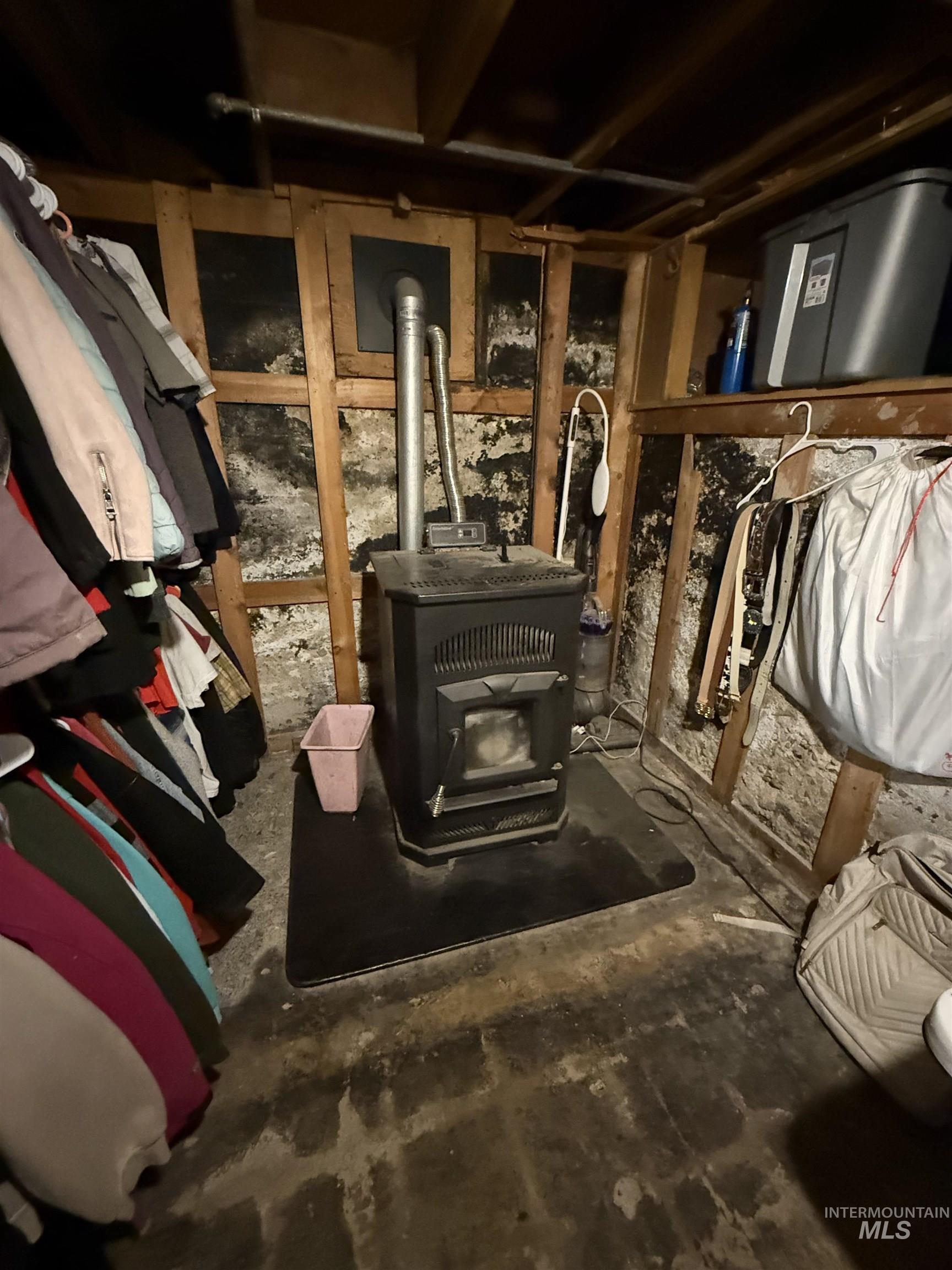 419 6th Ave S, Nampa, Idaho 83651, 2 Bedrooms, 2 Bathrooms, Residential For Sale, Price $329,900,MLS 98975770