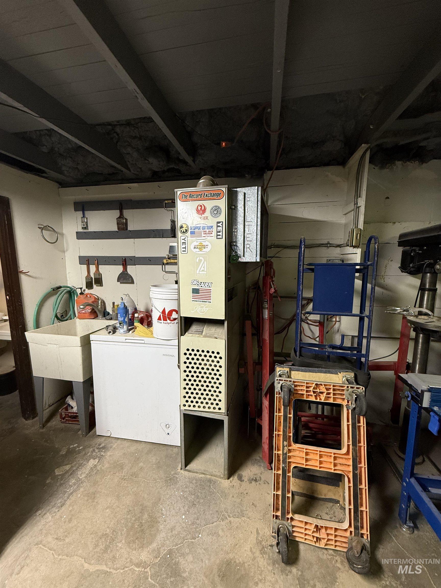 419 6th Ave S, Nampa, Idaho 83651, 2 Bedrooms, 2 Bathrooms, Residential For Sale, Price $329,900,MLS 98975770