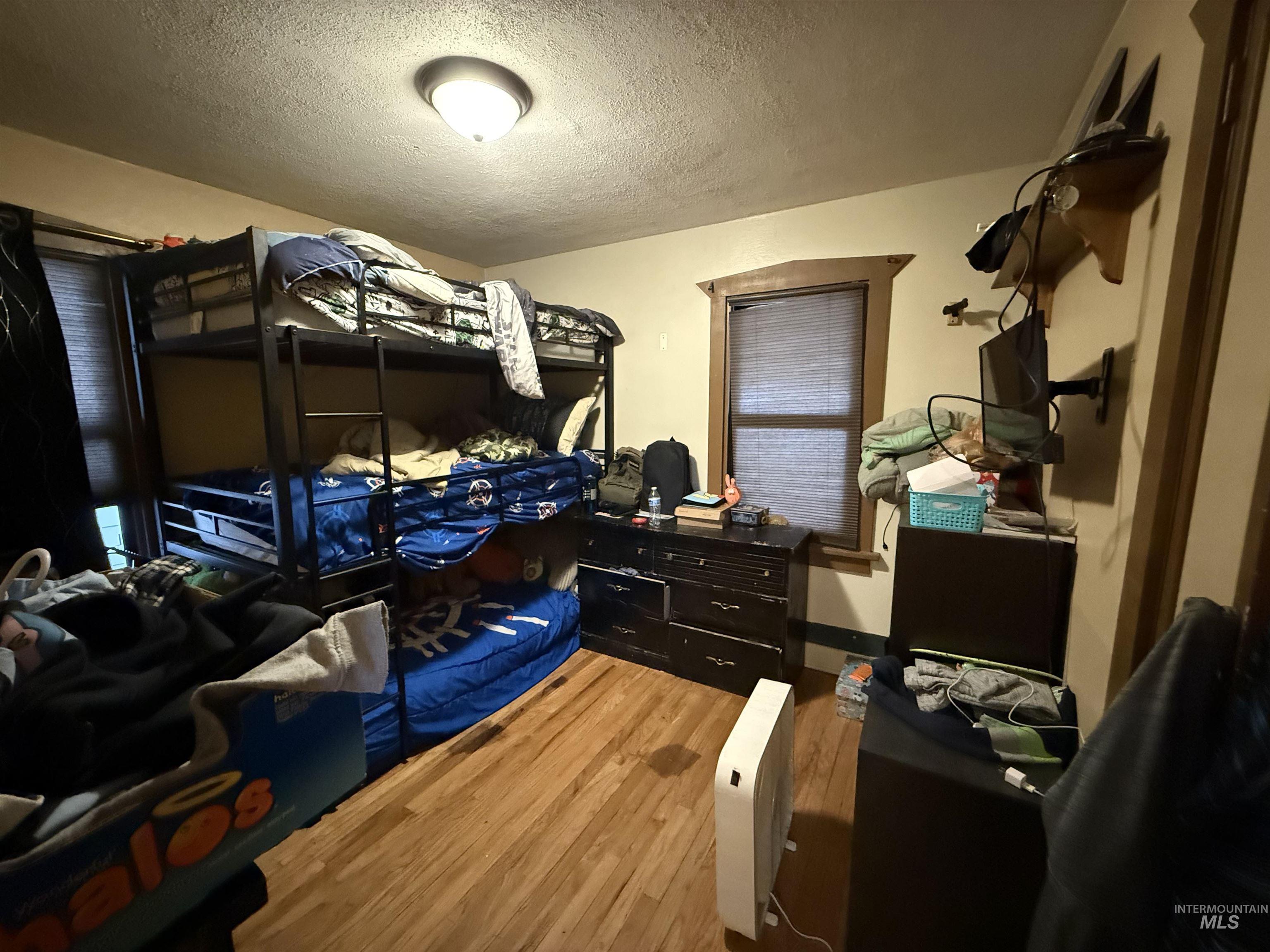 419 6th Ave S, Nampa, Idaho 83651, 2 Bedrooms, 2 Bathrooms, Residential For Sale, Price $329,900,MLS 98975770