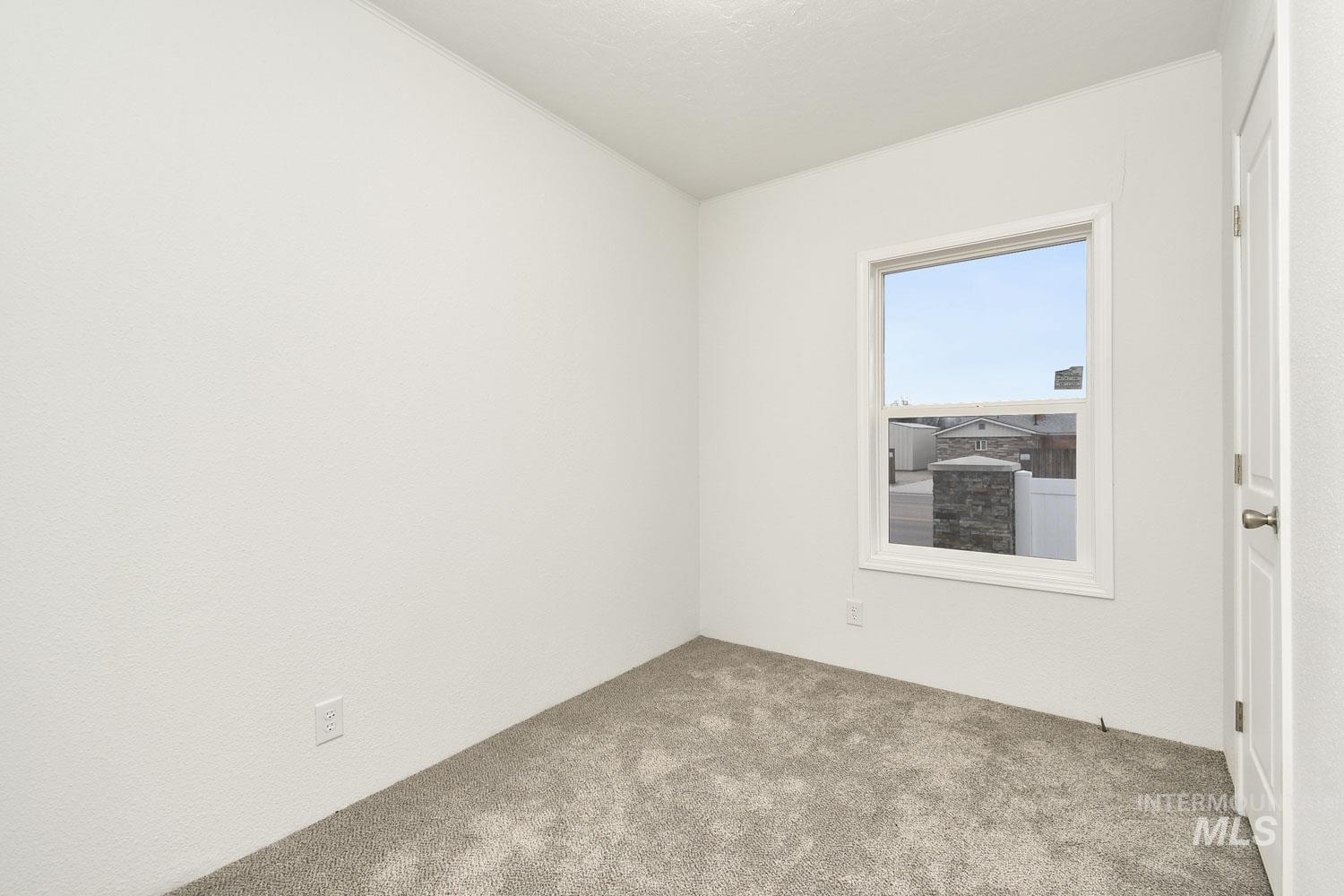 10603 W Macaw Ln, #40, Boise, Idaho 83713, 3 Bedrooms, 2 Bathrooms, Residential For Sale, Price $125,000, 98975772