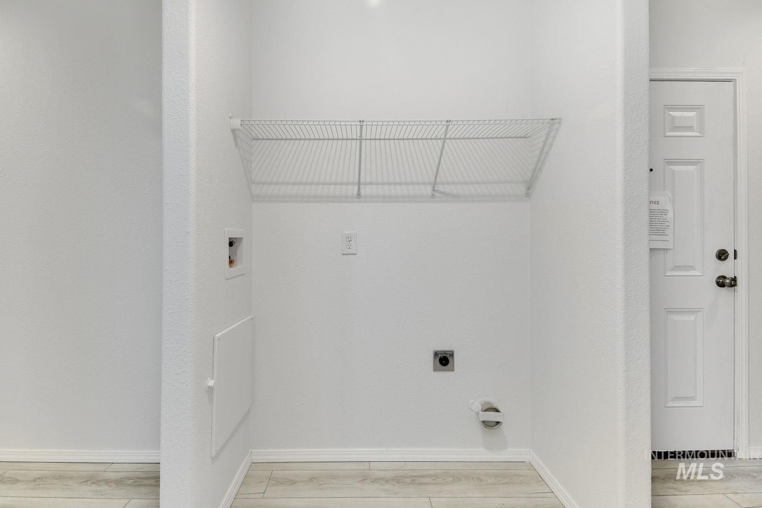 10603 W Macaw Ln, #40, Boise, Idaho 83713, 3 Bedrooms, 2 Bathrooms, Residential For Sale, Price $125,000, 98975772