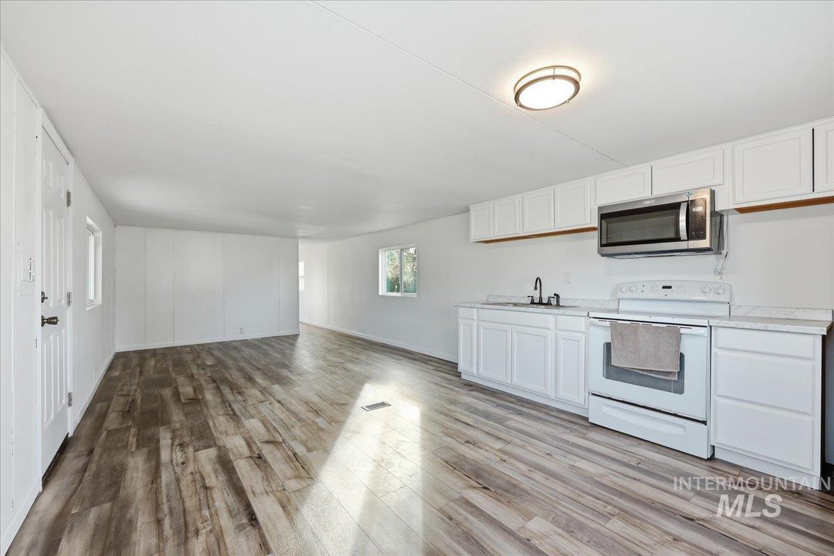 5015 E Ustick Rd, Caldwell, Idaho 83605, 3 Bedrooms, 1 Bathroom, Residential For Sale, Price $124,999, 98975773