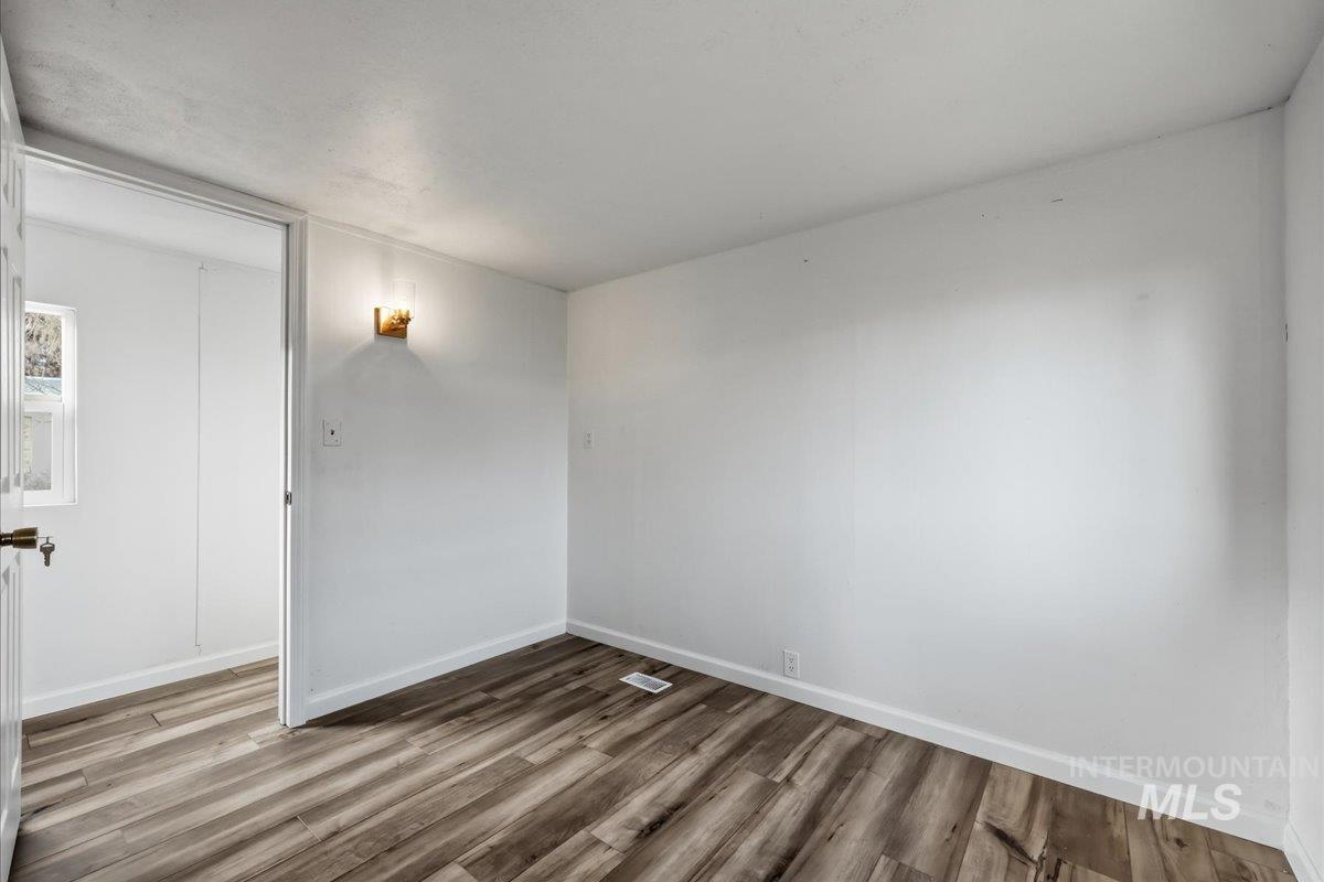 5015 E Ustick Rd, Caldwell, Idaho 83605, 3 Bedrooms, 1 Bathroom, Residential For Sale, Price $124,999, 98975773