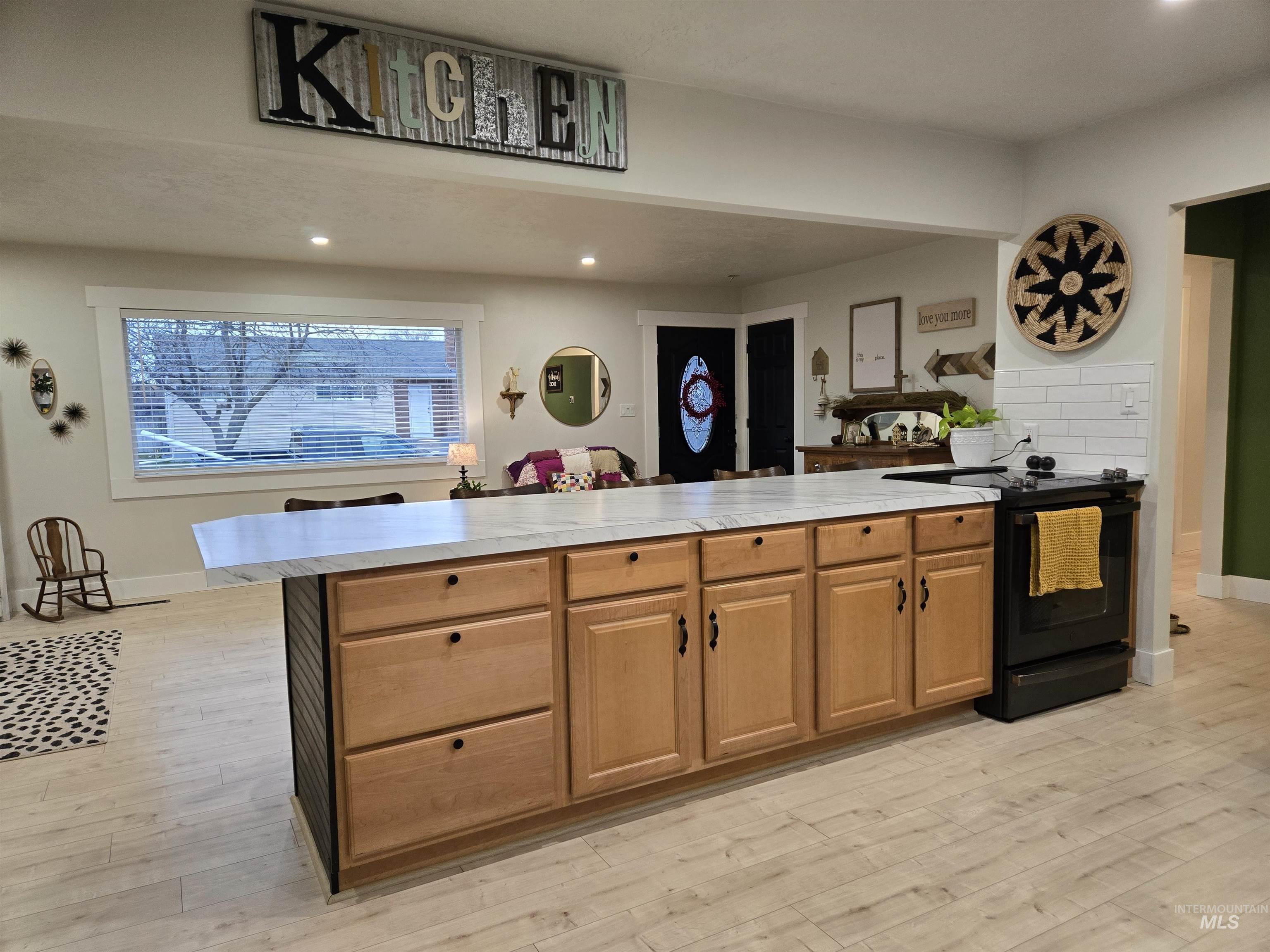 813 Reece Ave, Nyssa, Oregon 97913, 4 Bedrooms, 2 Bathrooms, Residential For Sale, Price $425,000, 98975775