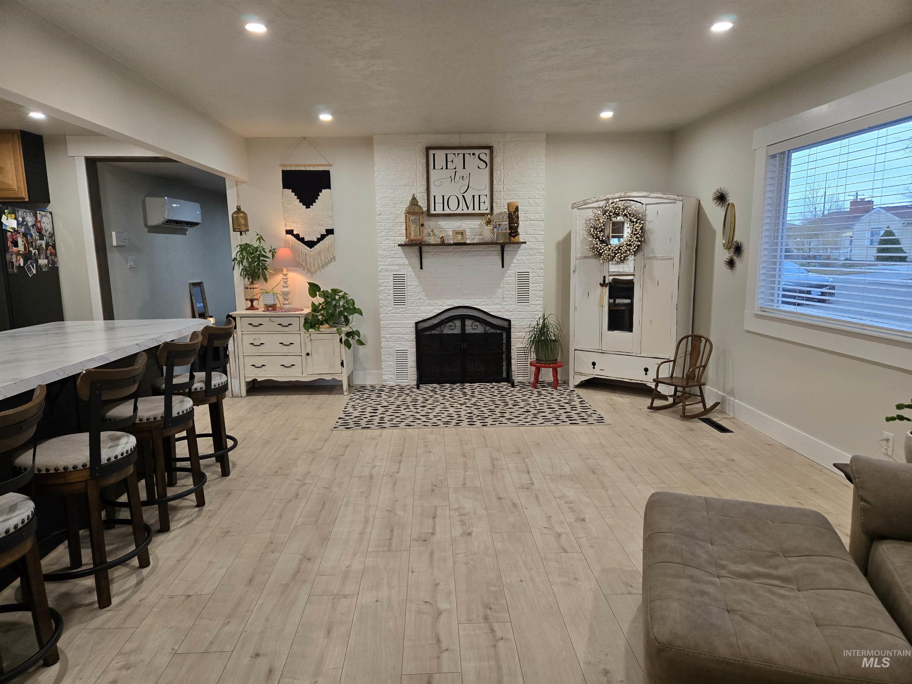 813 Reece Ave, Nyssa, Oregon 97913, 4 Bedrooms, 2 Bathrooms, Residential For Sale, Price $425,000, 98975775