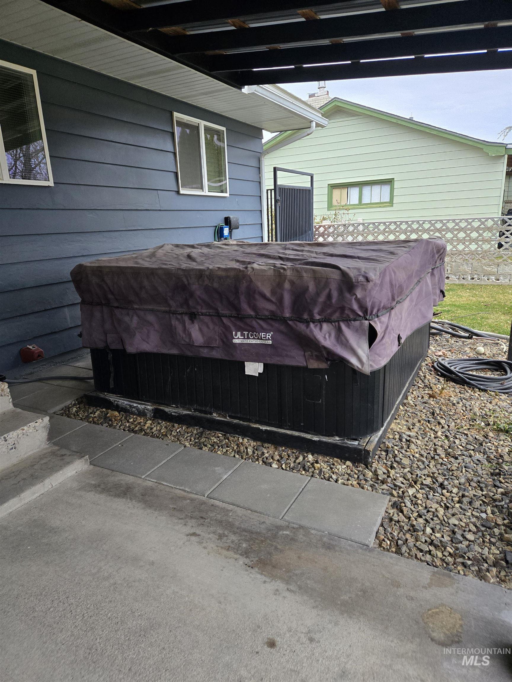 813 Reece Ave, Nyssa, Oregon 97913, 4 Bedrooms, 2 Bathrooms, Residential For Sale, Price $425,000, 98975775