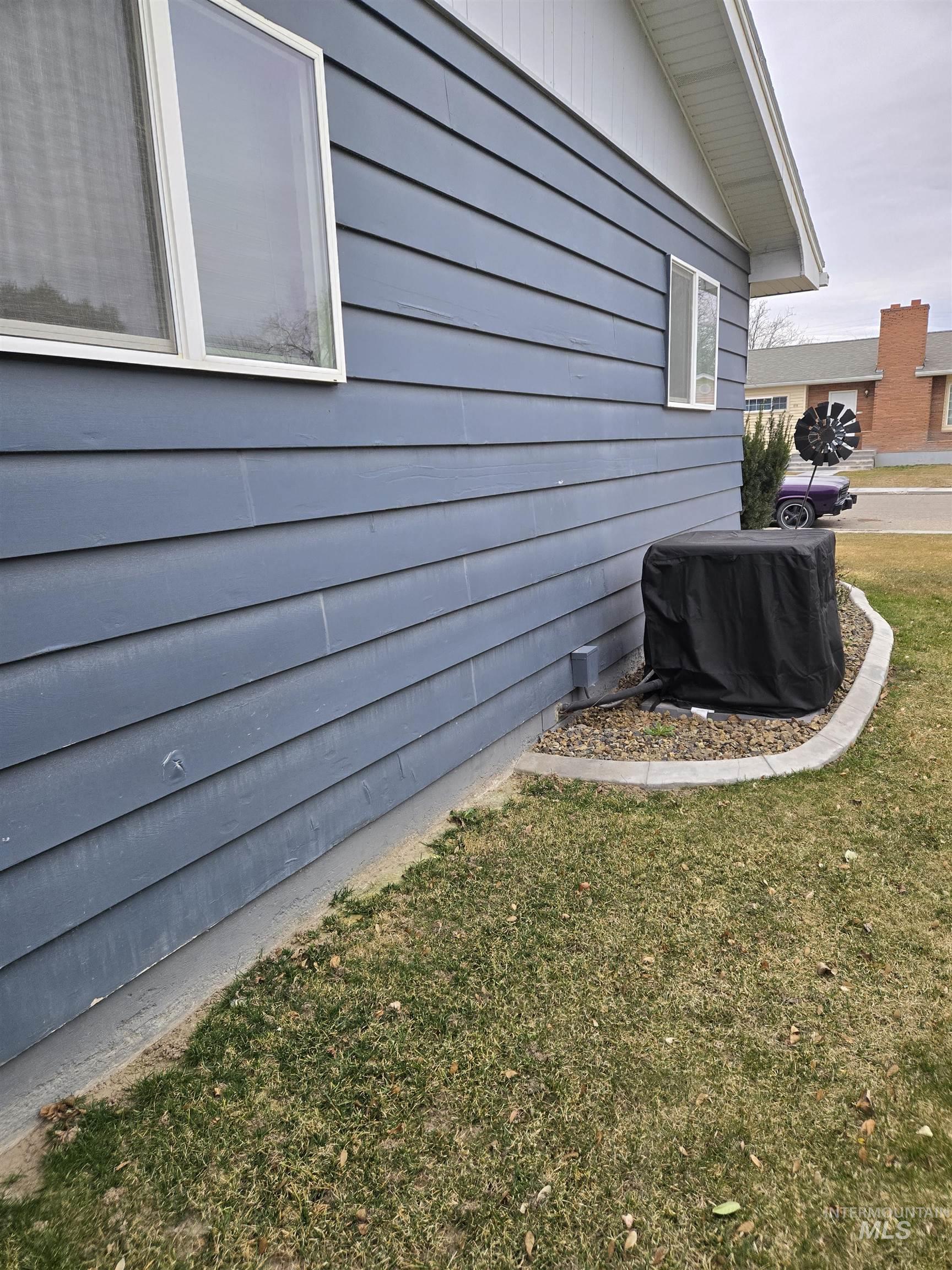 813 Reece Ave, Nyssa, Oregon 97913, 4 Bedrooms, 2 Bathrooms, Residential For Sale, Price $425,000, 98975775