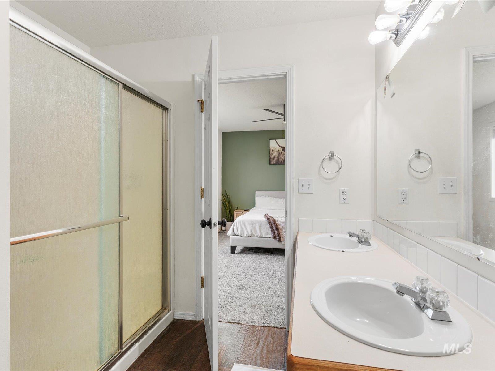 1624 W Hawaii Ave, Nampa, Idaho 83686, 3 Bedrooms, 2 Bathrooms, Residential For Sale, Price $359,990, 98975777