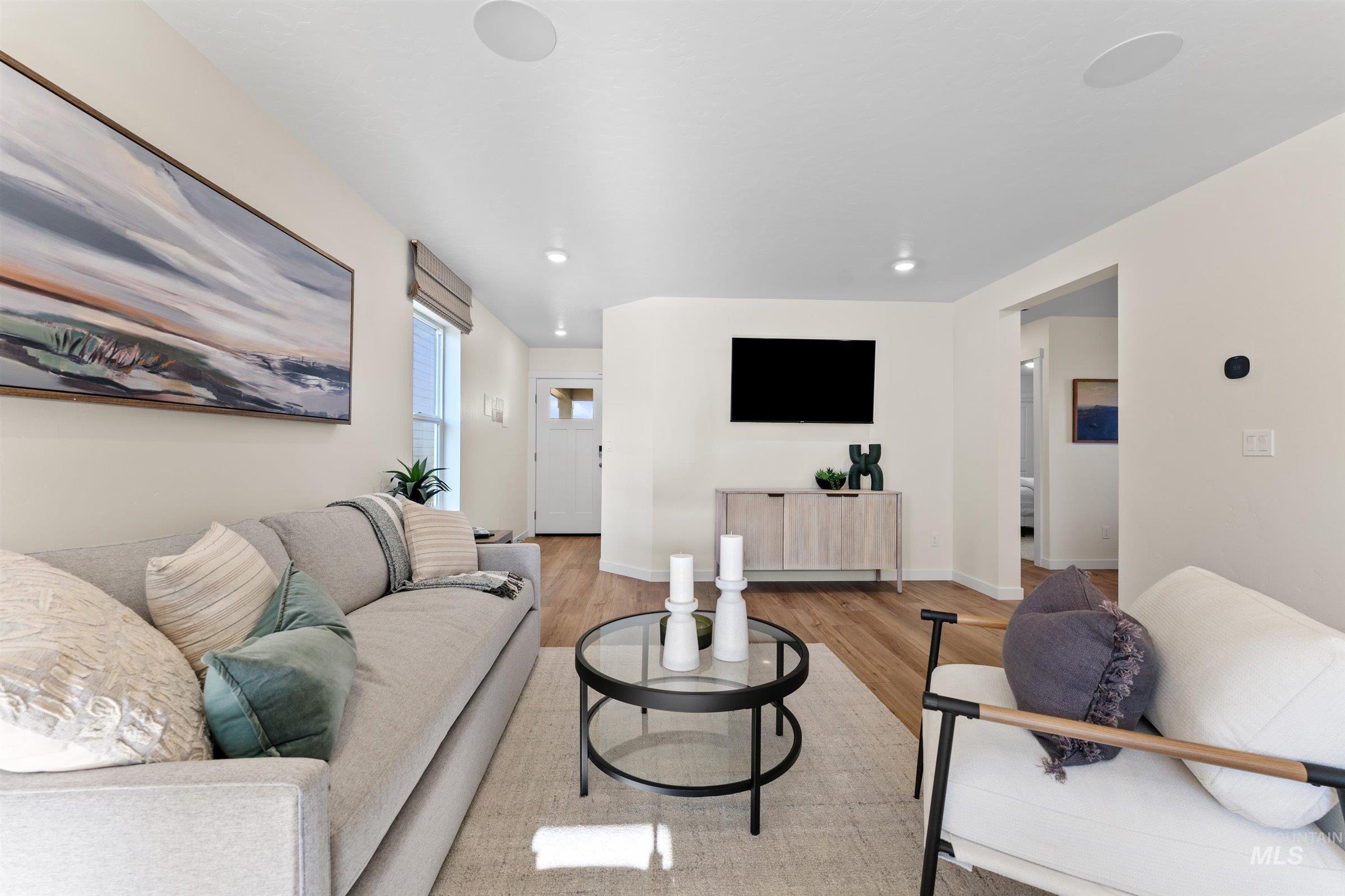 4506 E Mesa Vista st, Nampa, Idaho 83686, 4 Bedrooms, 2 Bathrooms, Residential For Sale, Price $364,990, 98975780