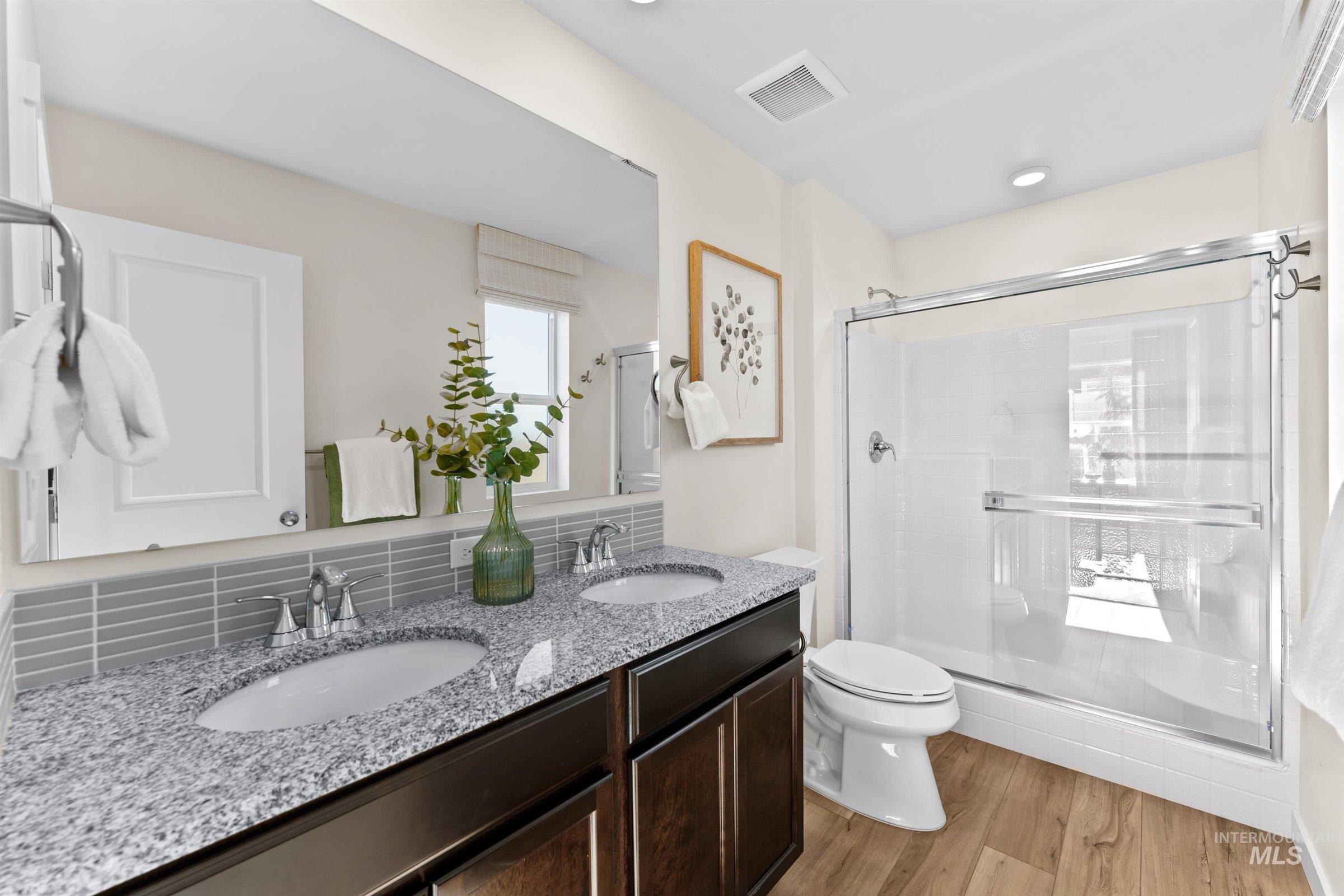 4506 E Mesa Vista st, Nampa, Idaho 83686, 4 Bedrooms, 2 Bathrooms, Residential For Sale, Price $364,990, 98975780