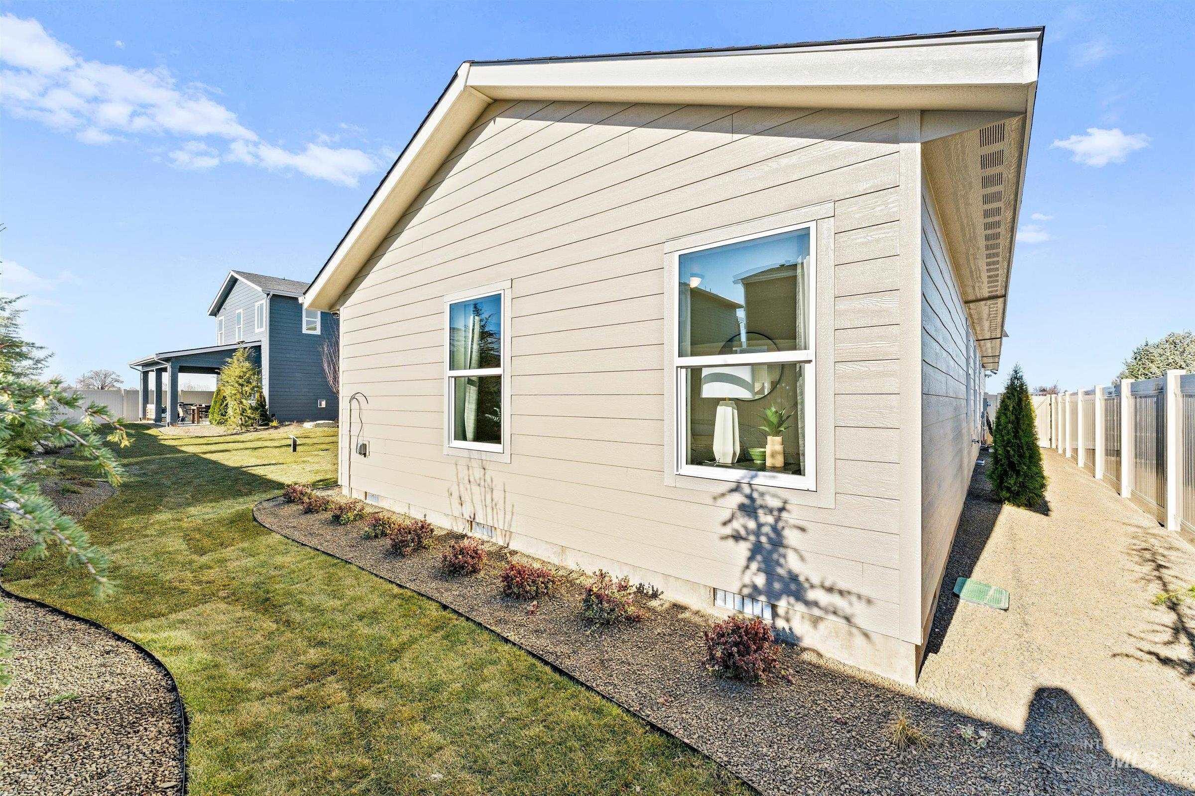 4506 E Mesa Vista st, Nampa, Idaho 83686, 4 Bedrooms, 2 Bathrooms, Residential For Sale, Price $364,990, 98975780