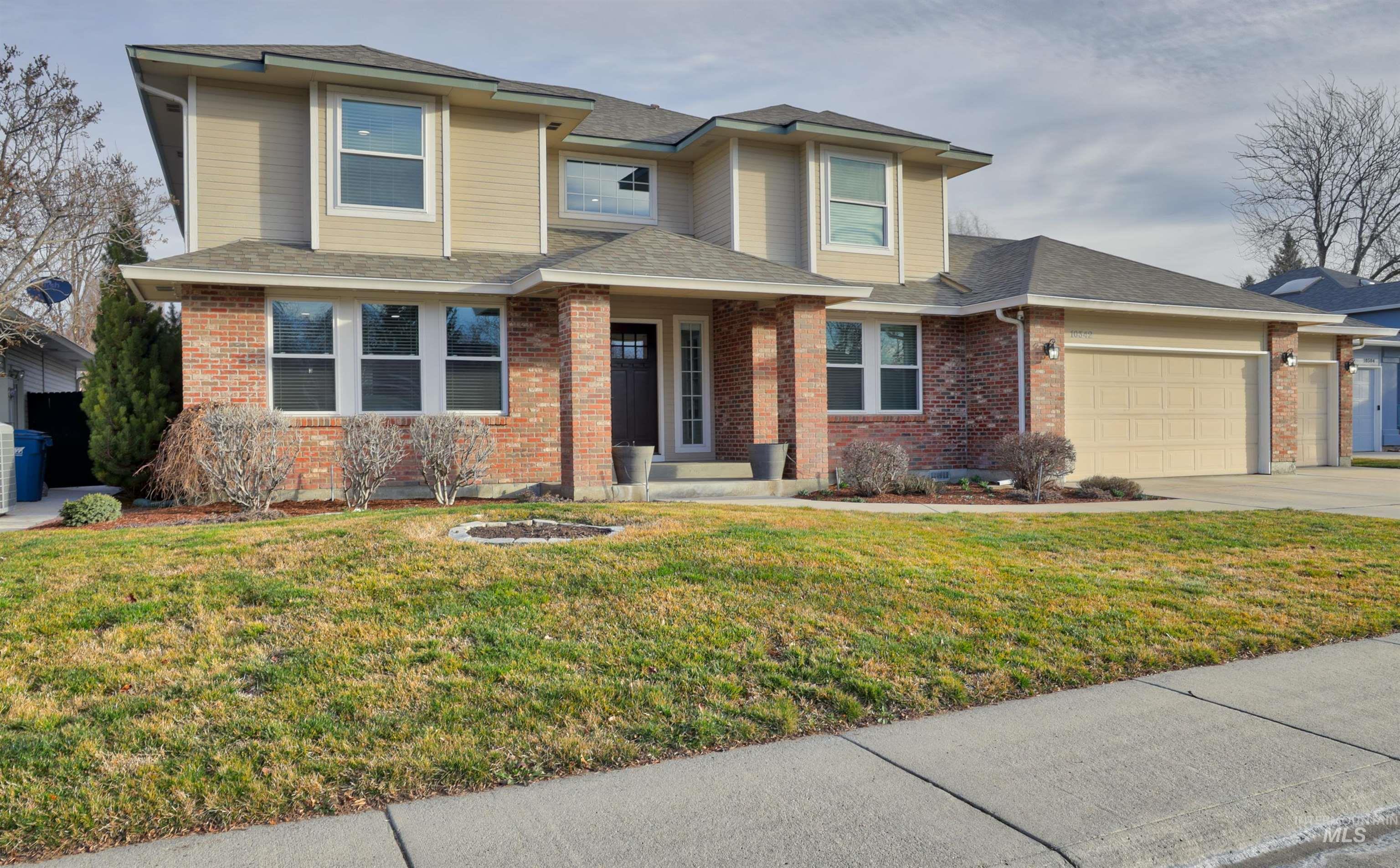 10342 W Hinsdale Ct, Boise, Idaho 83704, 4 Bedrooms, 3.5 Bathrooms, Residential For Sale, Price $799,900, 98975781
