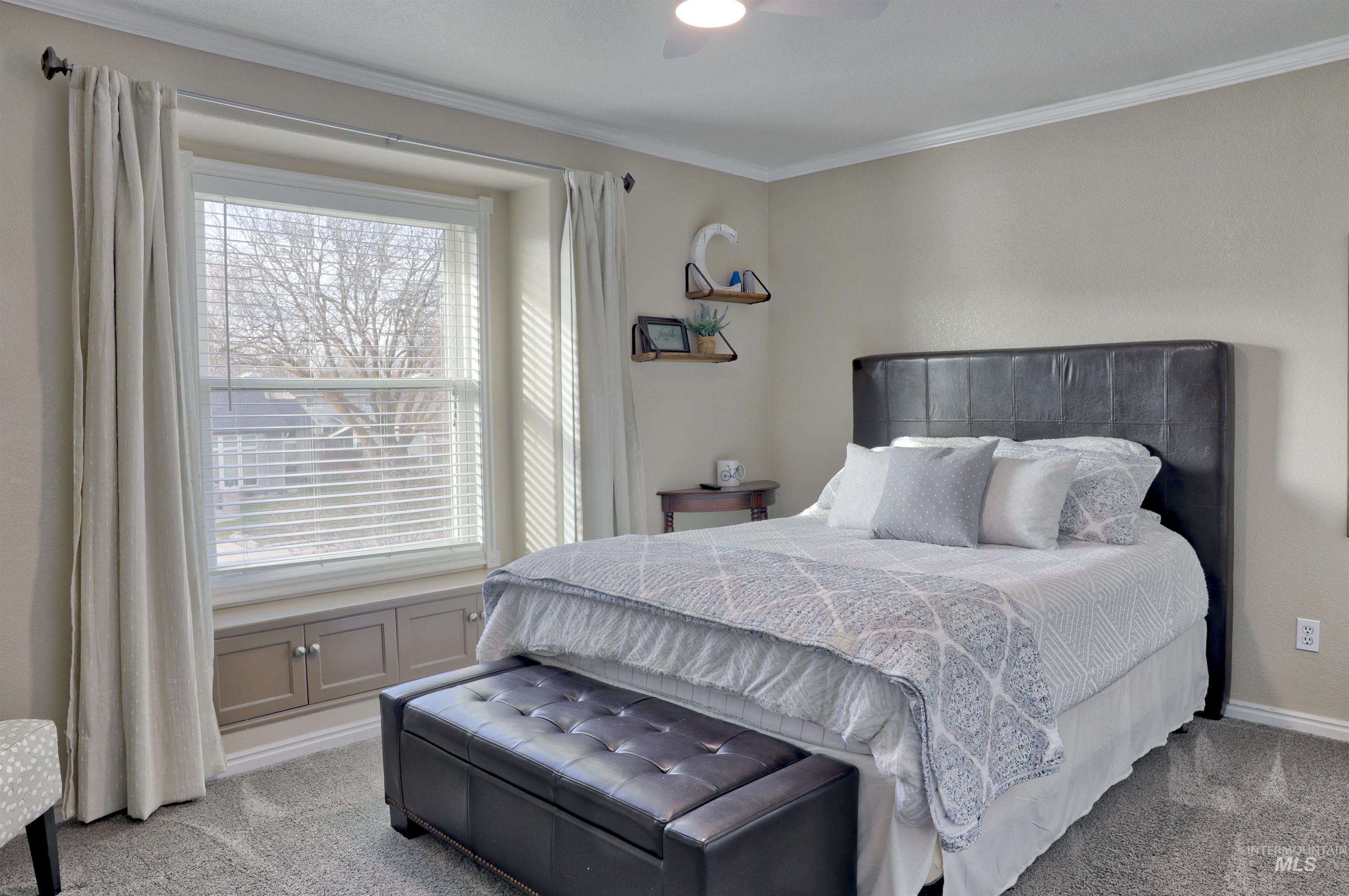 10342 W Hinsdale Ct, Boise, Idaho 83704, 4 Bedrooms, 3.5 Bathrooms, Residential For Sale, Price $799,900, 98975781