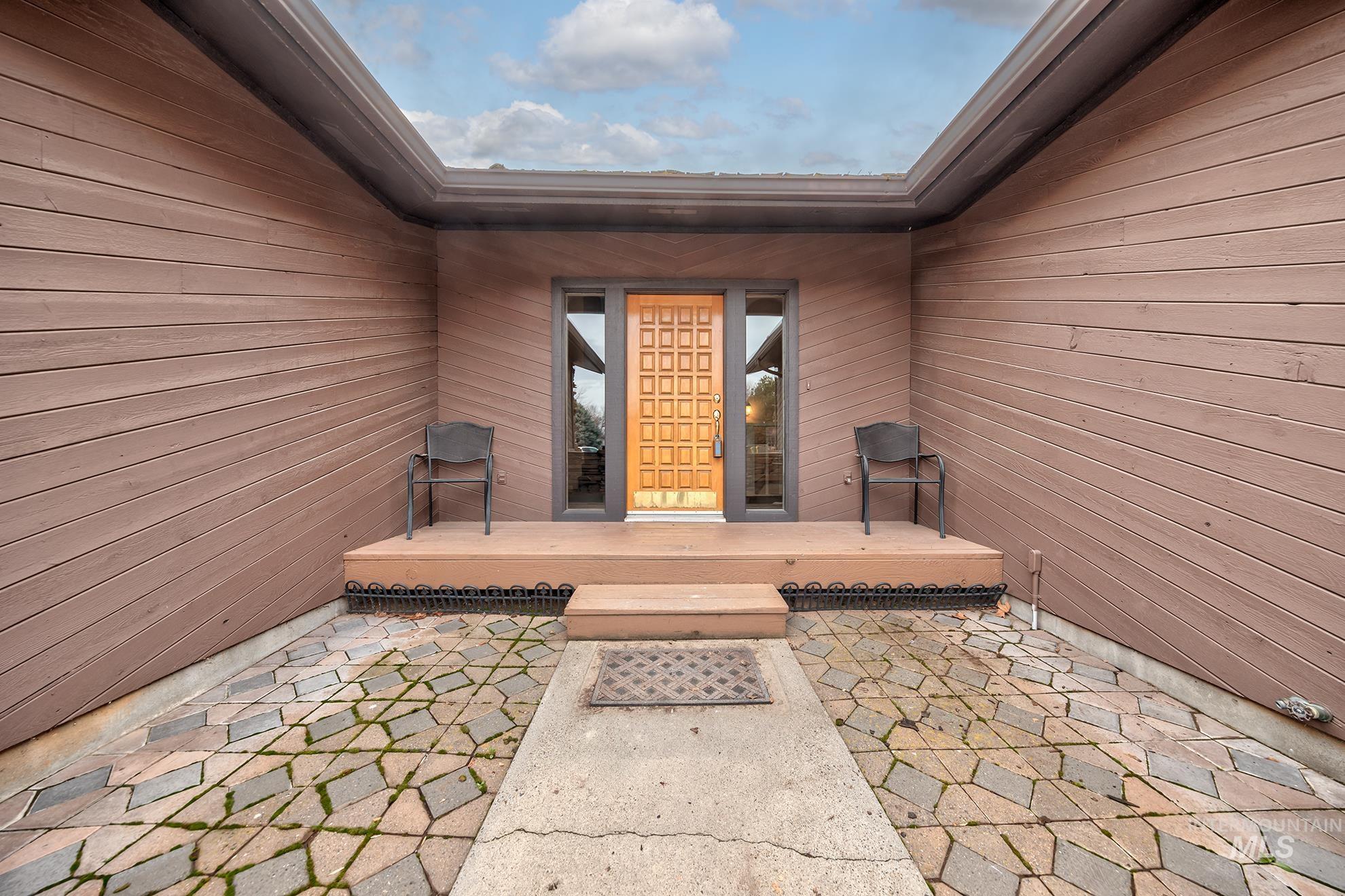 1242 SW 11th Ave, Ontario, Oregon 97914, 4 Bedrooms, 3 Bathrooms, Residential For Sale, Price $425,000, 98975784