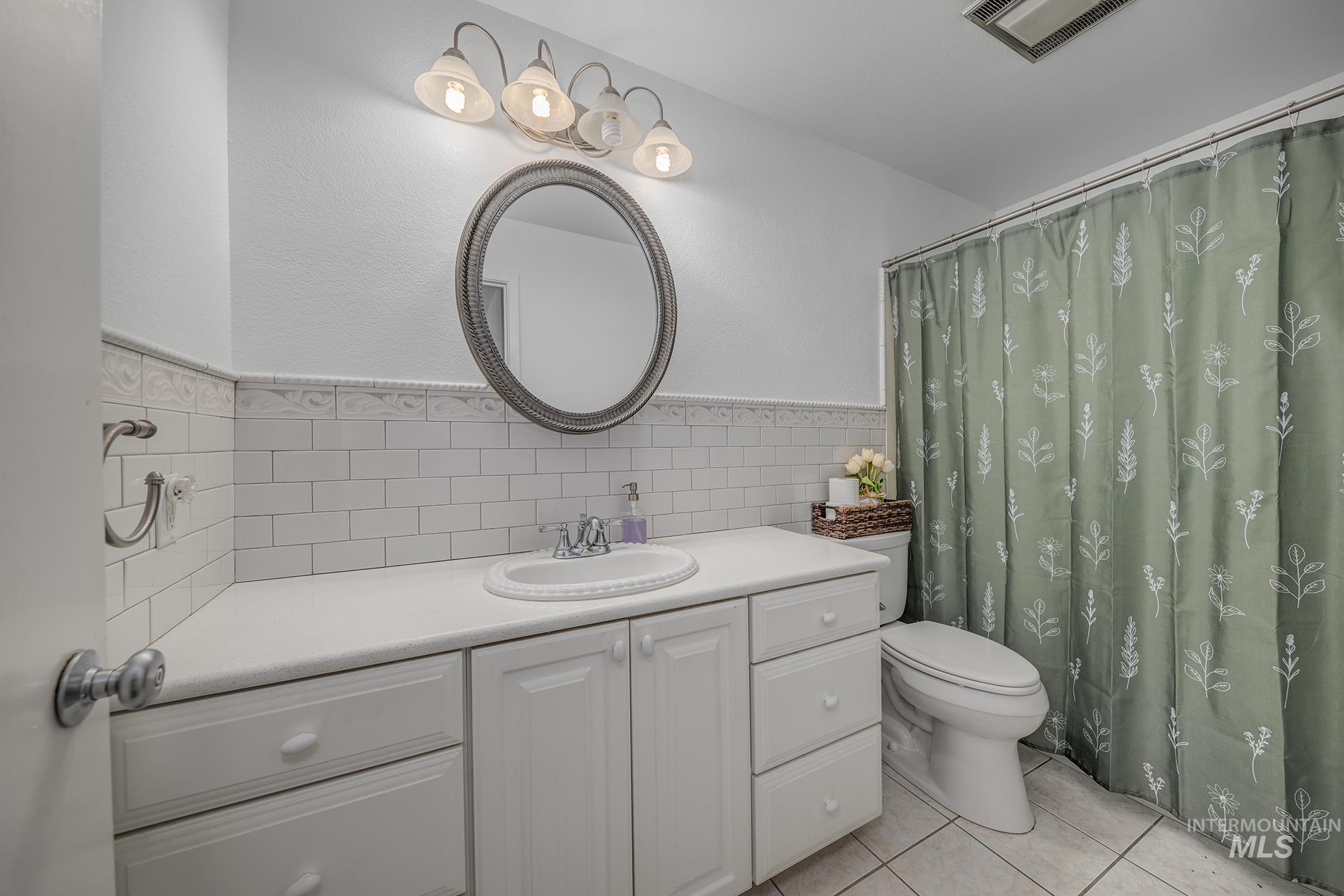 1242 SW 11th Ave, Ontario, Oregon 97914, 4 Bedrooms, 3 Bathrooms, Residential For Sale, Price $420,000,MLS 98975784