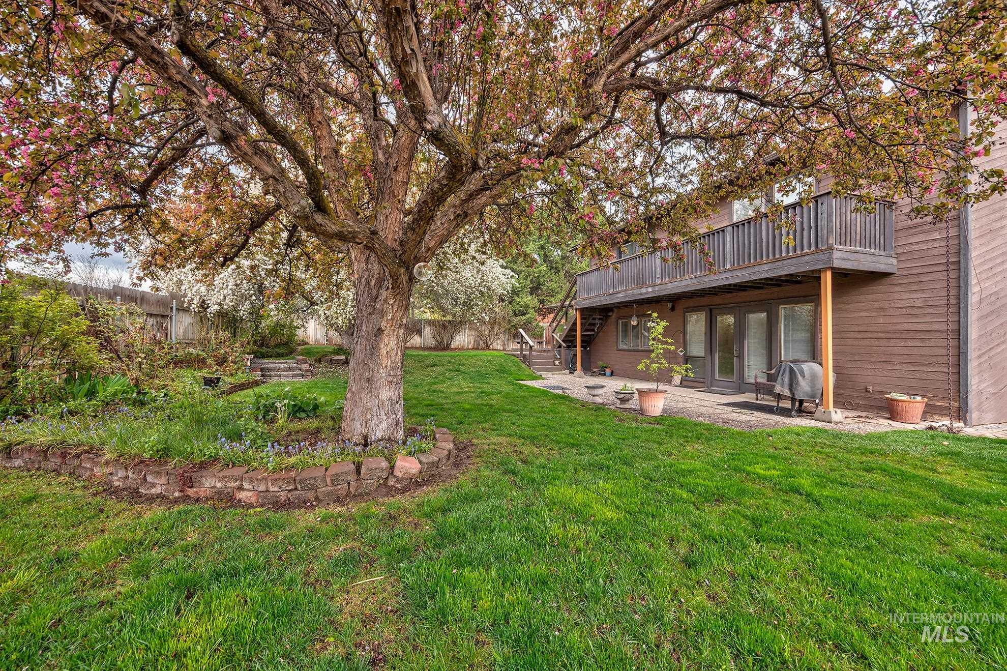 1242 SW 11th Ave, Ontario, Oregon 97914, 4 Bedrooms, 3 Bathrooms, Residential For Sale, Price $420,000,MLS 98975784