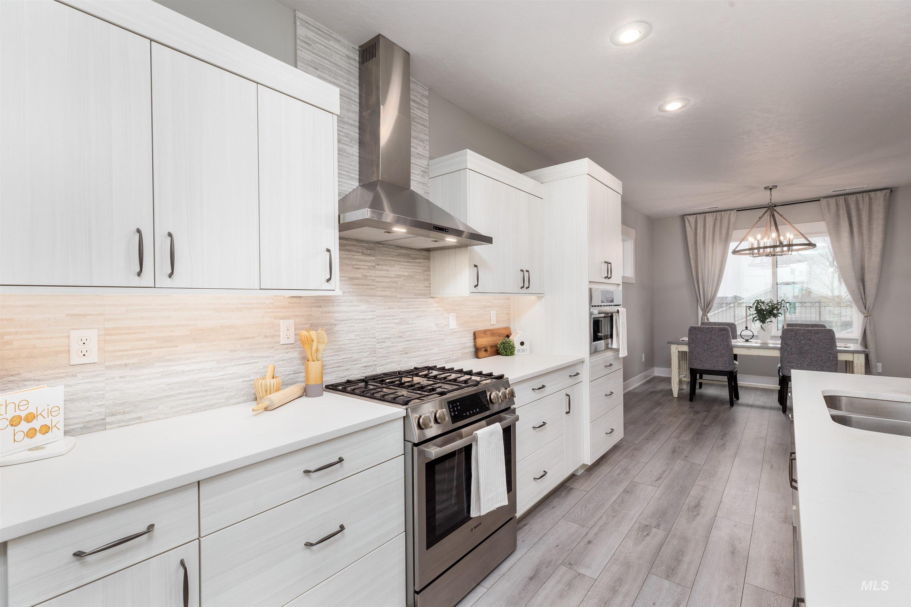 1618 W Tenzing St, Nampa, Idaho 83686, 3 Bedrooms, 2 Bathrooms, Residential For Sale, Price $545,000,MLS 98975786