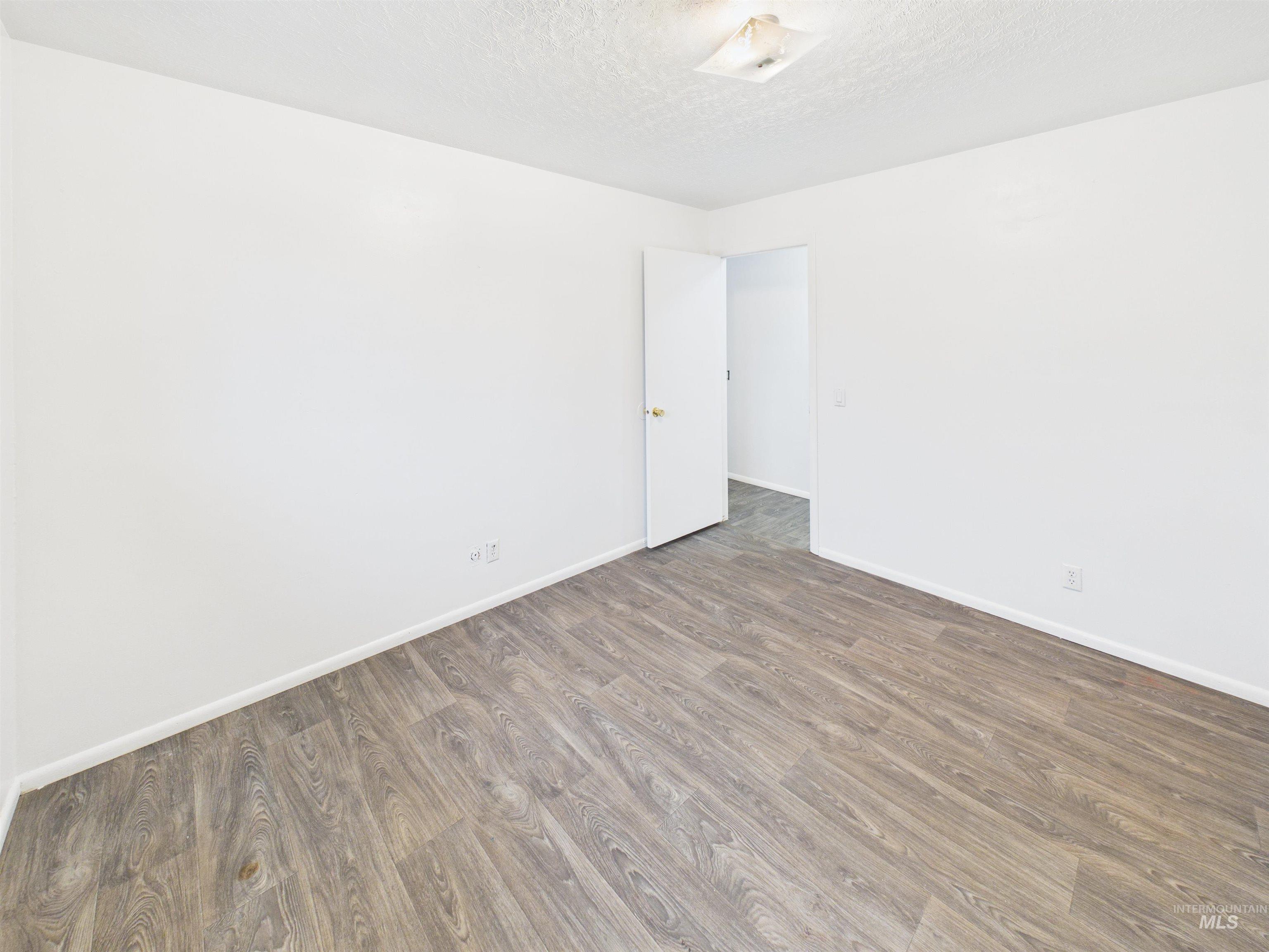 1911 R St, Heyburn, Idaho 83336, 3 Bedrooms, 2 Bathrooms, Residential For Sale, Price $255,000, 98975787