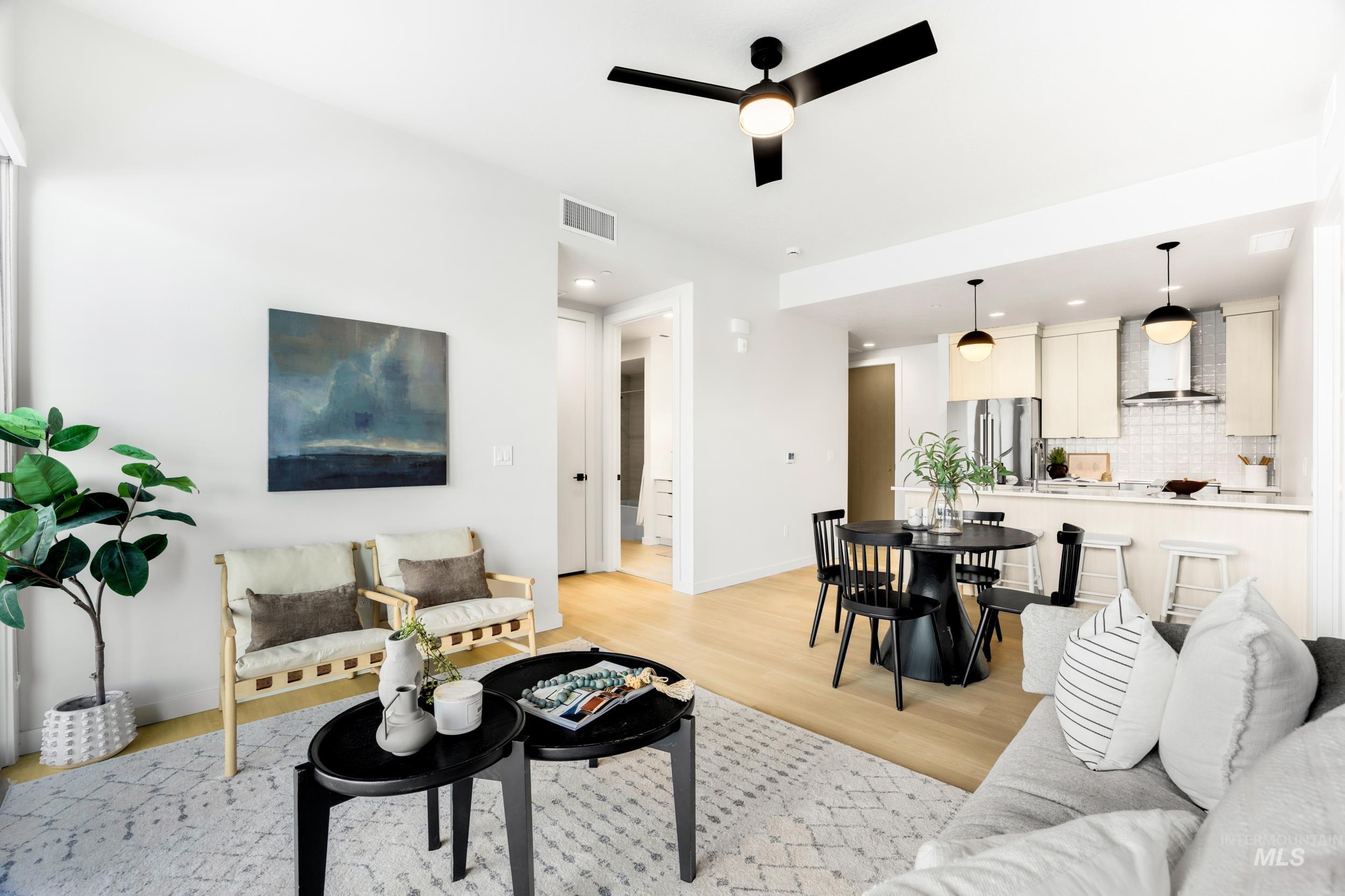 4340 E Haystack St, Boise, Idaho 83716, 2 Bedrooms, 2 Bathrooms, Residential For Sale, Price $484,900, 98975790