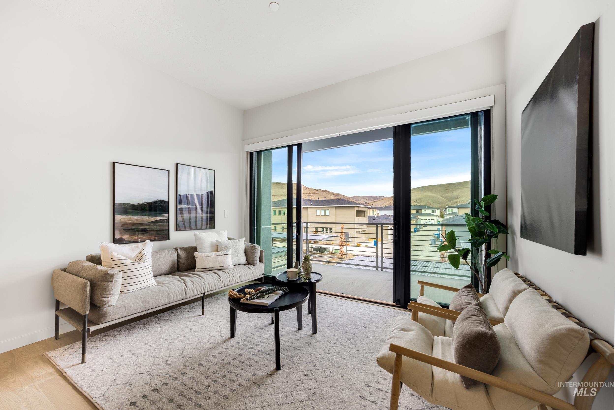 4340 E Haystack St, Boise, Idaho 83716, 2 Bedrooms, 2 Bathrooms, Residential For Sale, Price $484,900, 98975790