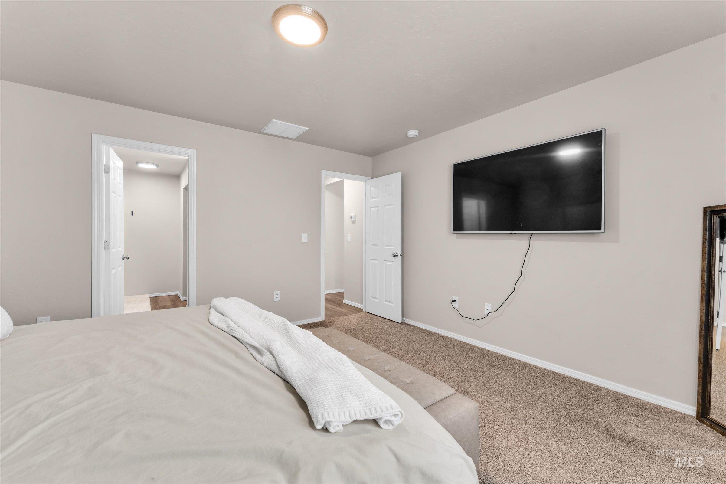 19605 Delmarva Ave., Caldwell, Idaho 83605, 4 Bedrooms, 2 Bathrooms, Residential For Sale, Price $392,000,MLS 98975792