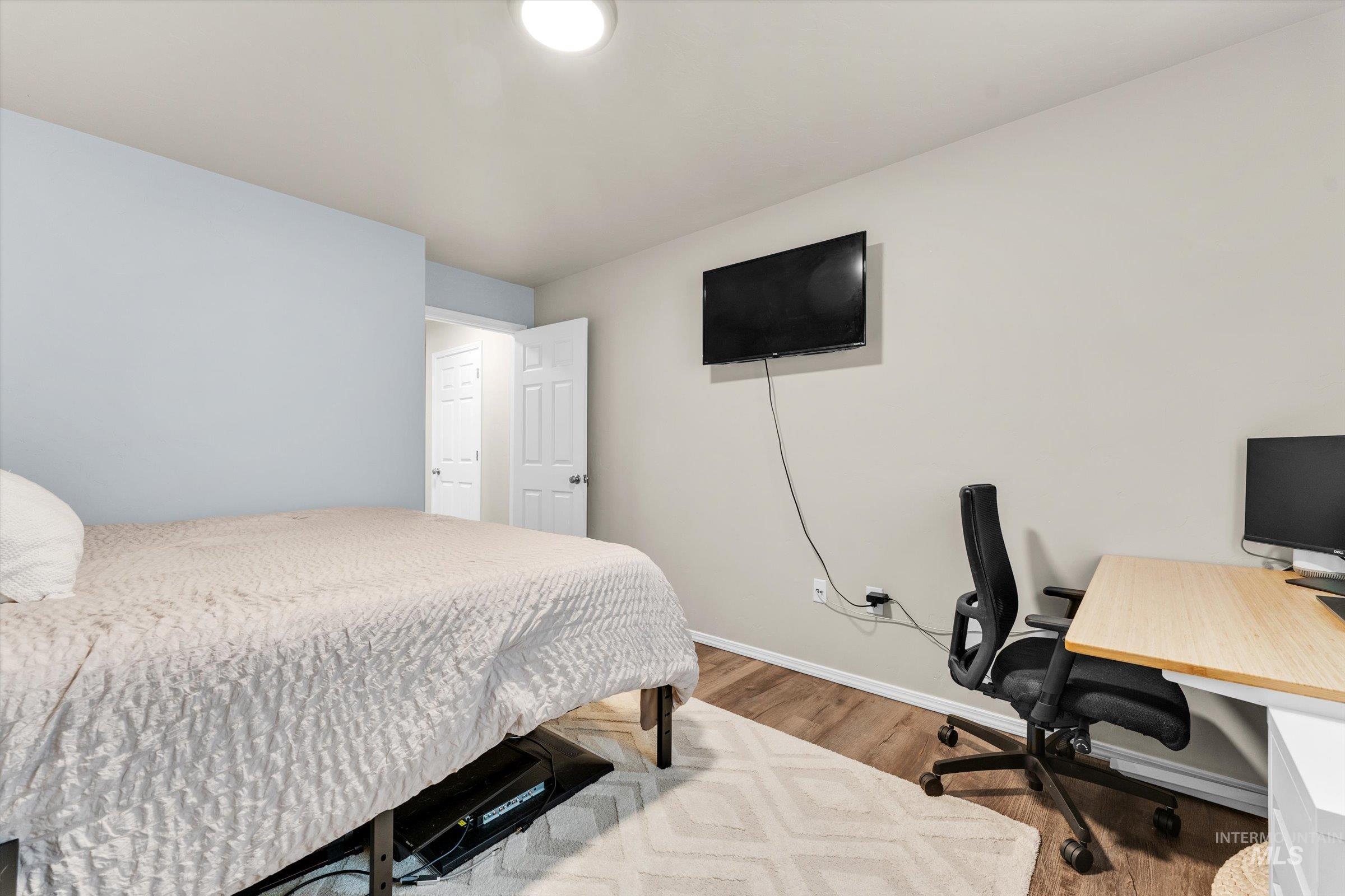 19605 Delmarva Ave., Caldwell, Idaho 83605, 4 Bedrooms, 2 Bathrooms, Residential For Sale, Price $392,000,MLS 98975792