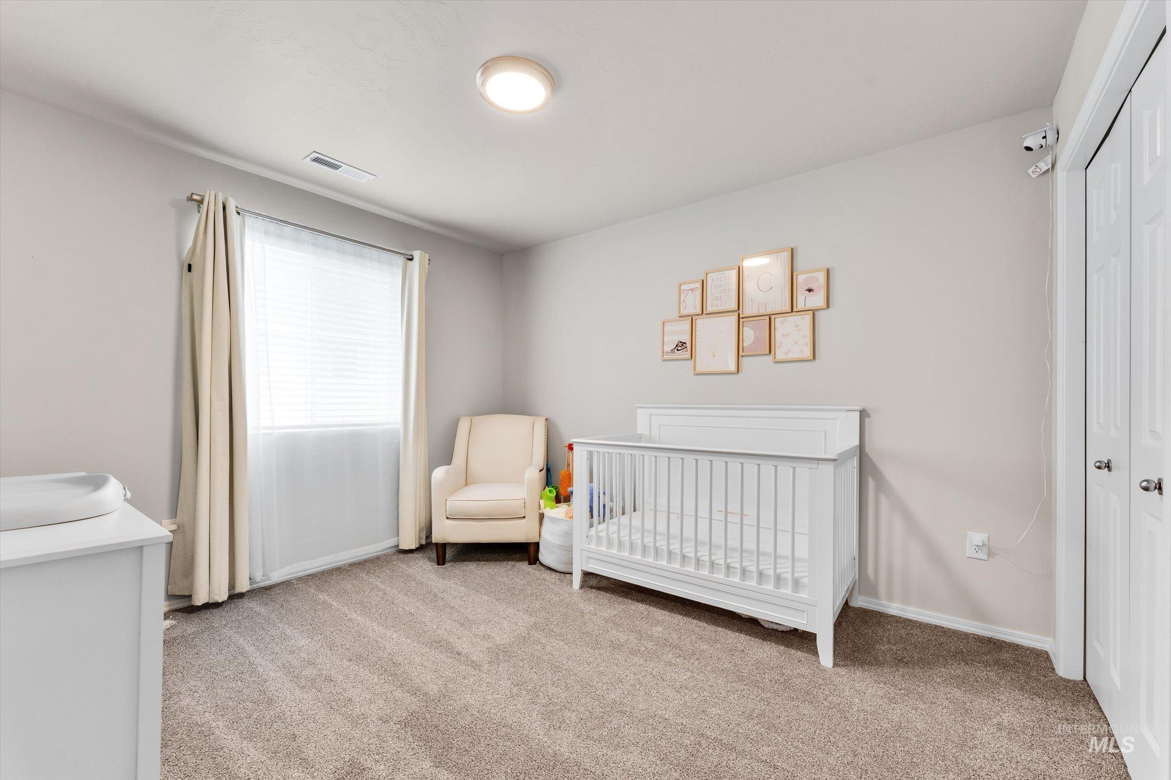 19605 Delmarva Ave., Caldwell, Idaho 83605, 4 Bedrooms, 2 Bathrooms, Residential For Sale, Price $392,000,MLS 98975792