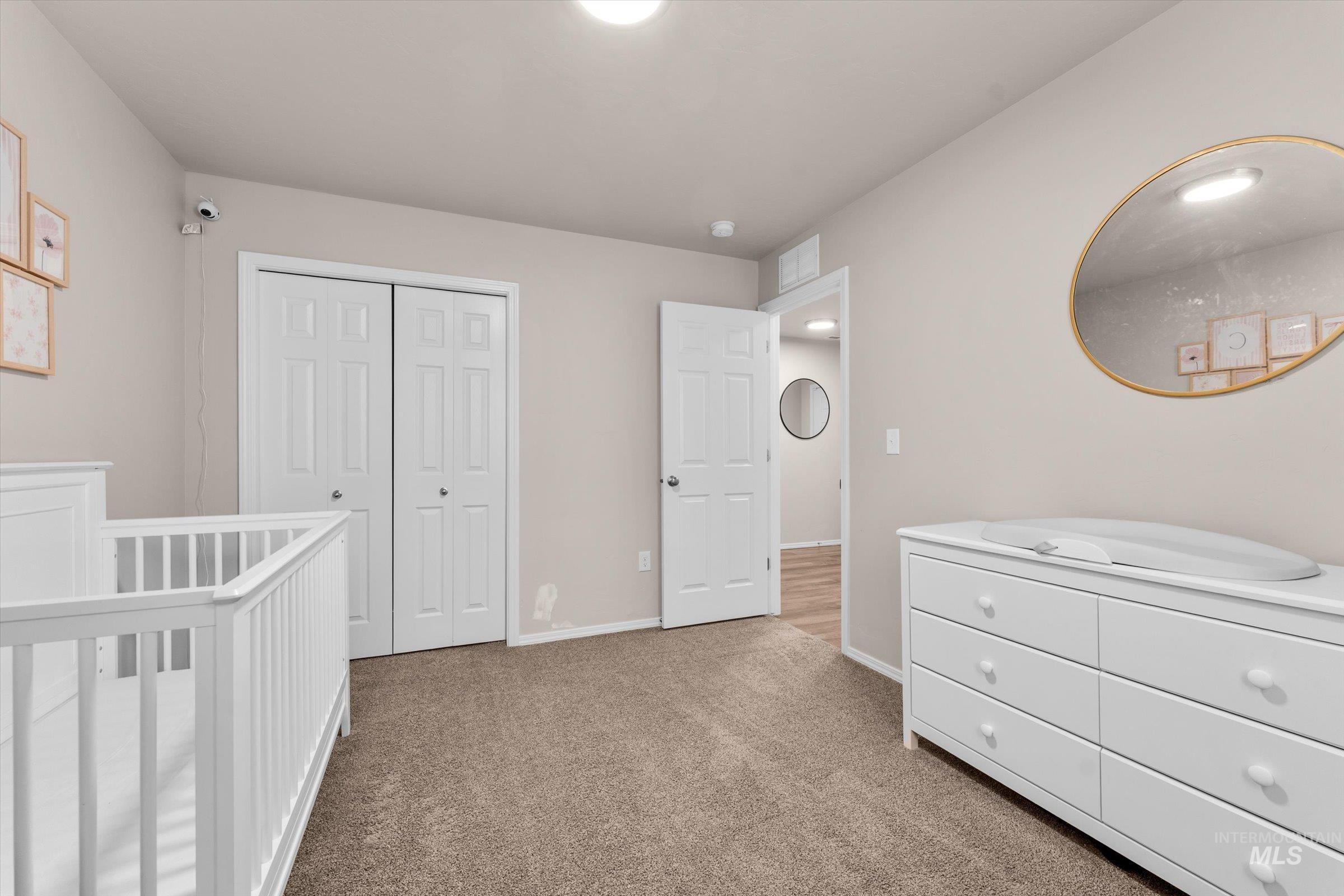 19605 Delmarva Ave., Caldwell, Idaho 83605, 4 Bedrooms, 2 Bathrooms, Residential For Sale, Price $392,000,MLS 98975792